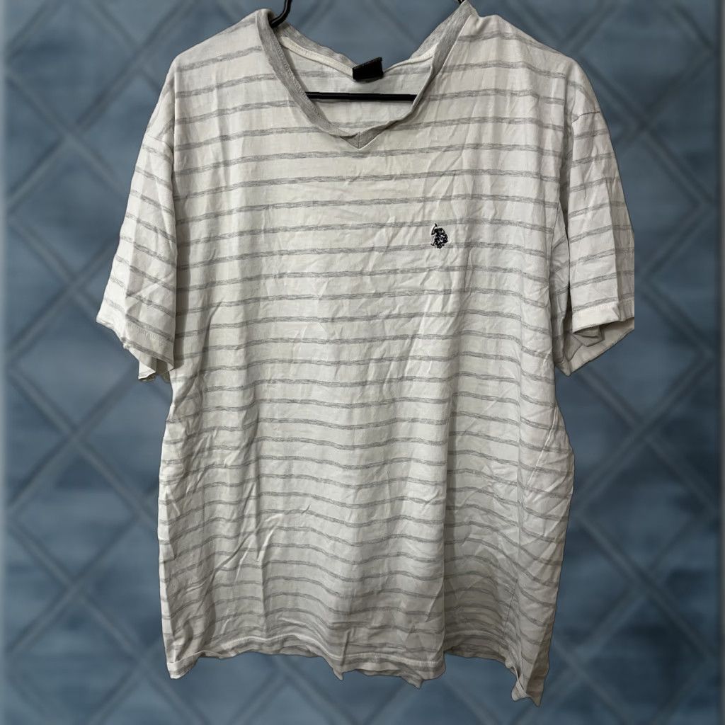 Vintage VINTAGE US Polo Assn Shirt Men 2XL White Gray Striped V-Neck Pony Short Sleeve T-Shirt White/Grey Mens XXL Size US XXL / EU 58 / 5 - 1 Thumbnail