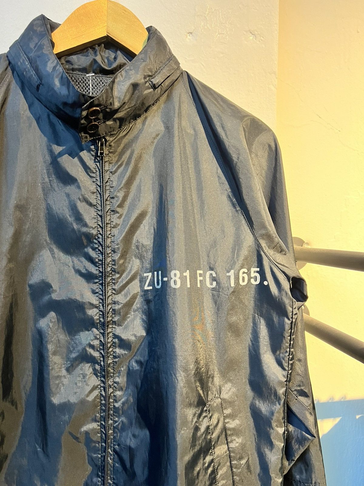 CABANE de ZUCCa × Zucca Zu-81 FC 165 Reflective Windbreaker is­s­ey miyake’s Zucca Size US M / EU 48-50 / 2 - 2 Thumbnail