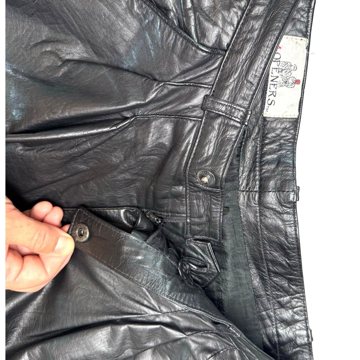Vintage Vintage 80s 90s Pleated front Leather Pants Men’s 29 Black Size US 29 - 8 Thumbnail