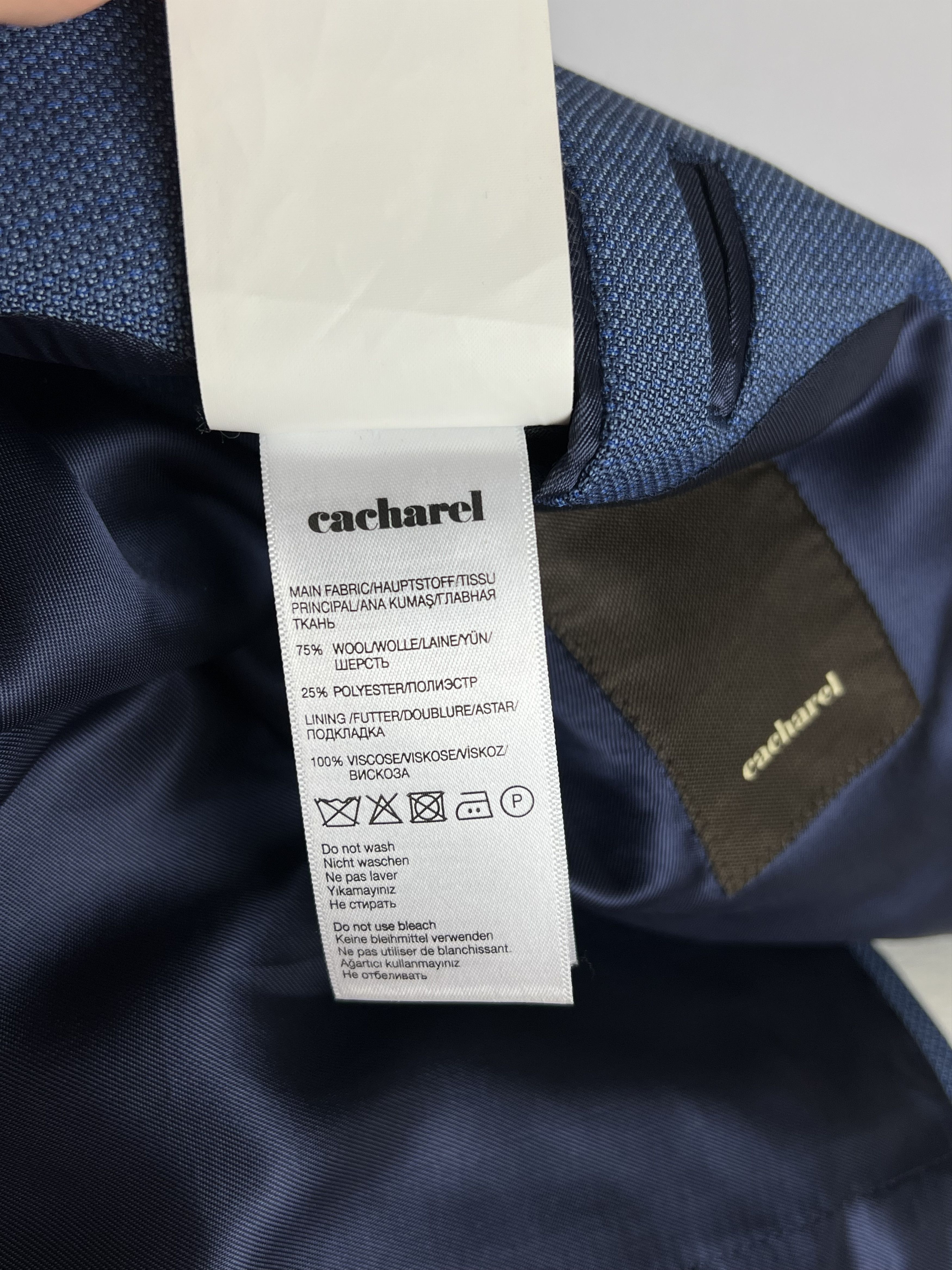 Other CACHAREL Lane Bugella Wool Blend Solid 2 Piece Classic Suit Size 38R - 14 Thumbnail