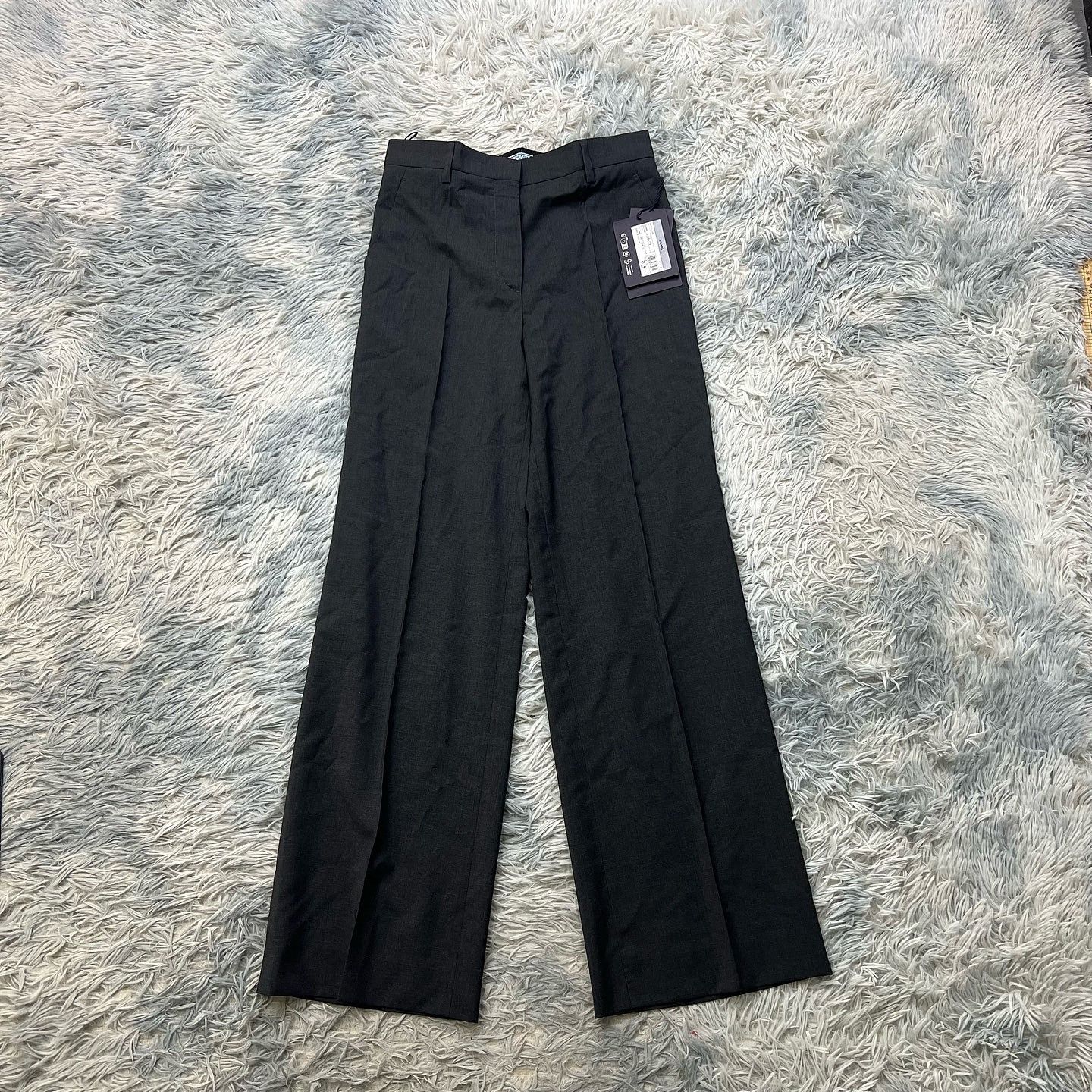 Prada Prada Wide Leg Wool Trousers Size 38 Size 26" / US 2 / IT 38 - 1 Thumbnail