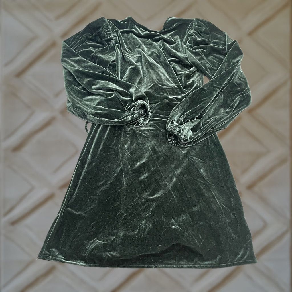 Vintage Gianni Bini Velvet Puff A-Line Midi Dress Womens XS Green Long Sleeve V-Neck Size XS / US 0-2 / IT 36-38 - 1 Thumbnail