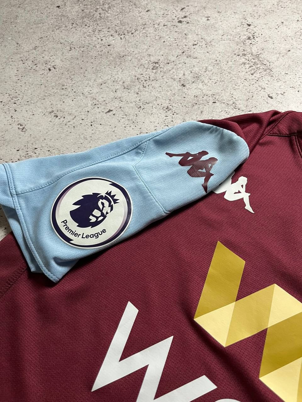 Kappa Kappa Aston Villa Soccer Jersey Vintage Size US M / EU 48-50 / 2 - 6 Thumbnail