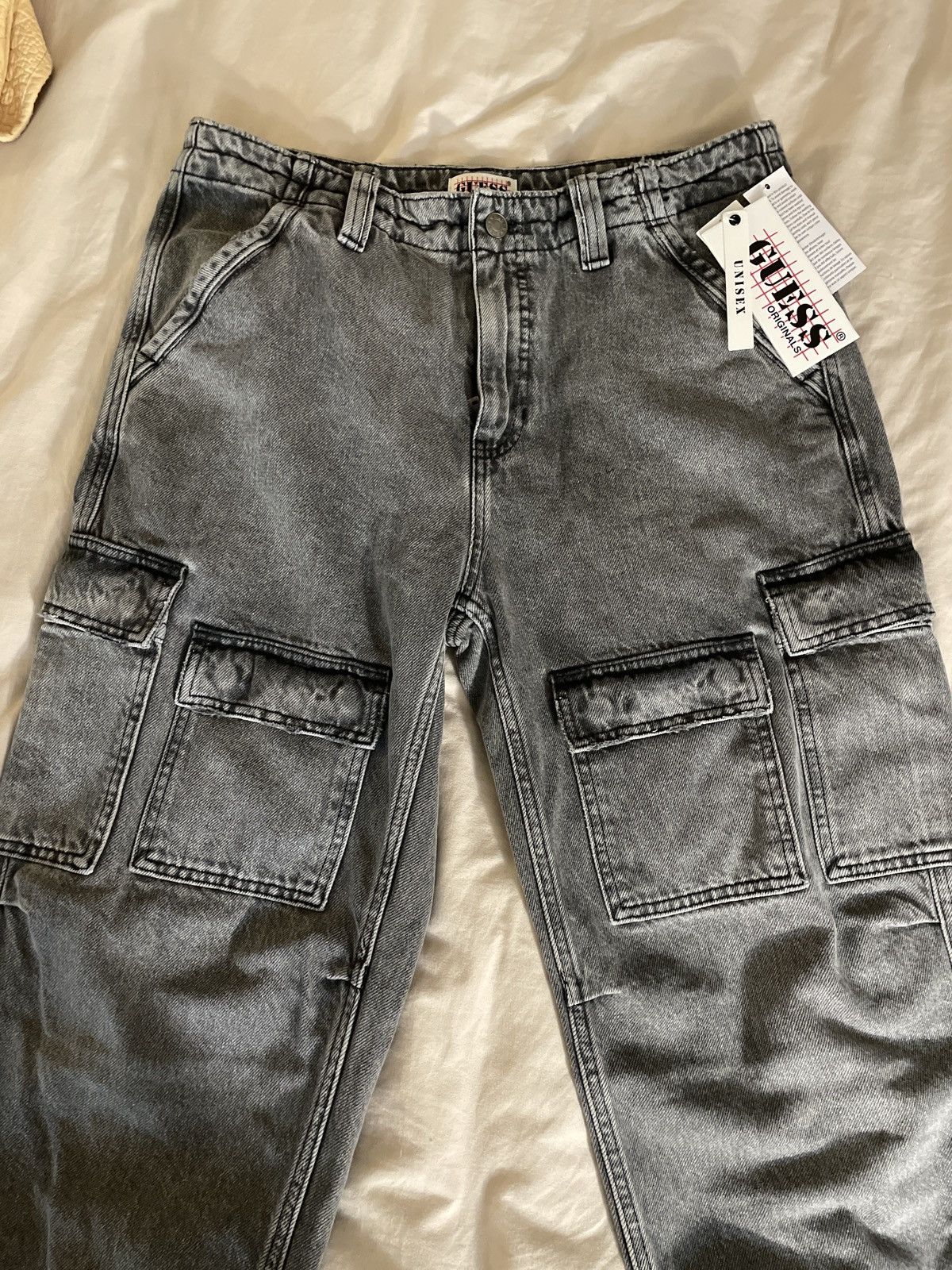 Guess Guess original cargo Unisex Size US 30 / EU 46 - 4 Thumbnail
