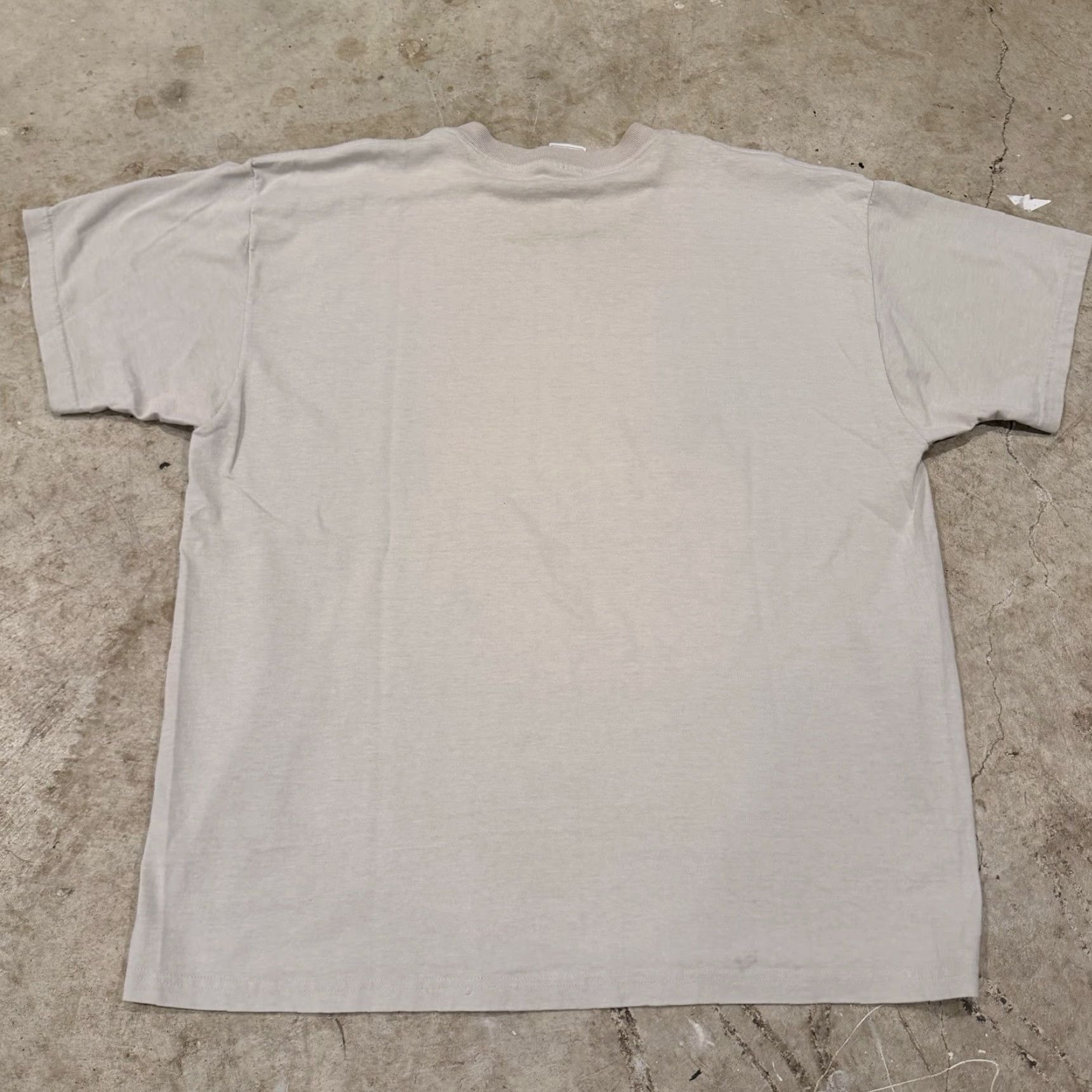 Vintage VINTAGE Wolf T-Shirt 90s Elk Wolf Nature Tee Mens XL Beige Mens XL 90s Beige Size US XL / EU 56 / 4 - 2 Thumbnail