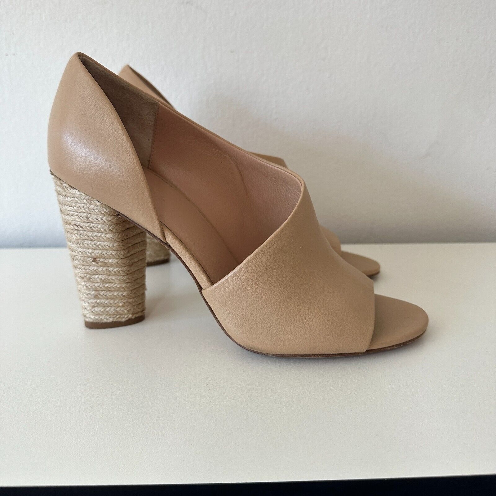 Vince VINCE Percey Taupe Leather Open Toe Jute Wrapped Heels 8.5 Size US 8.5 / IT 38.5 - 4 Thumbnail