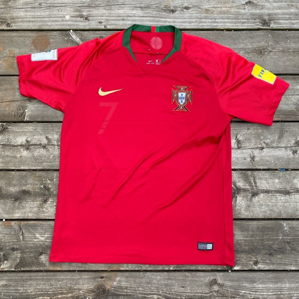 Nike 2018/19 Nike Portugal Home Jersey #7 Christiano Ronaldo Jer Size US M / EU 48-50 / 2 - 1 Thumbnail