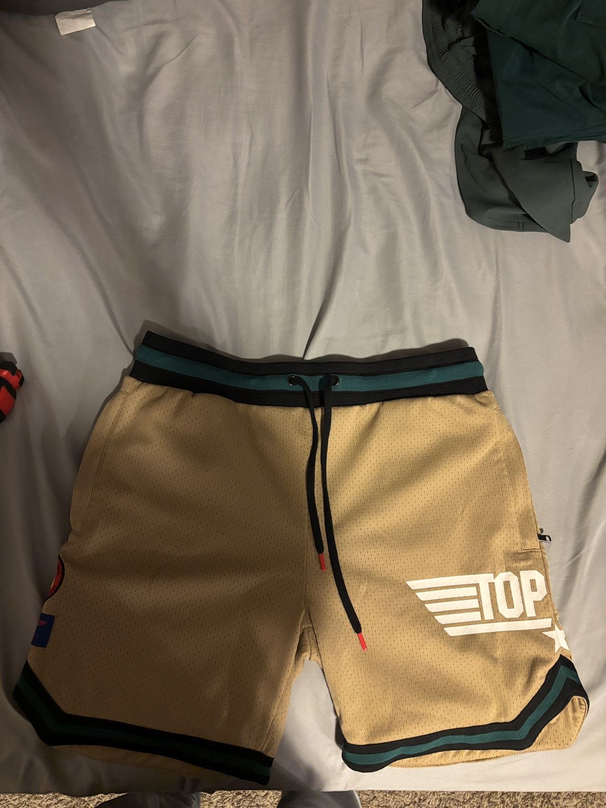 Shoe Palace Shoe Palace Top Gun Mesh Shorts Size L Size US 32 / EU 48 - 1 Thumbnail