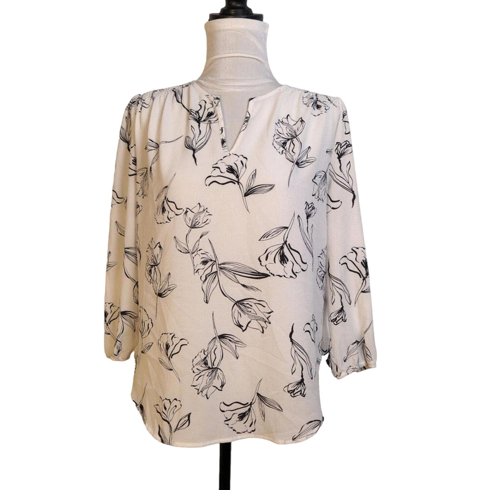 Other Fun2Fun Size Small Floral Blouse White 3/4 Sleeve Top Size S / US 4 / IT 40 - 1 Thumbnail