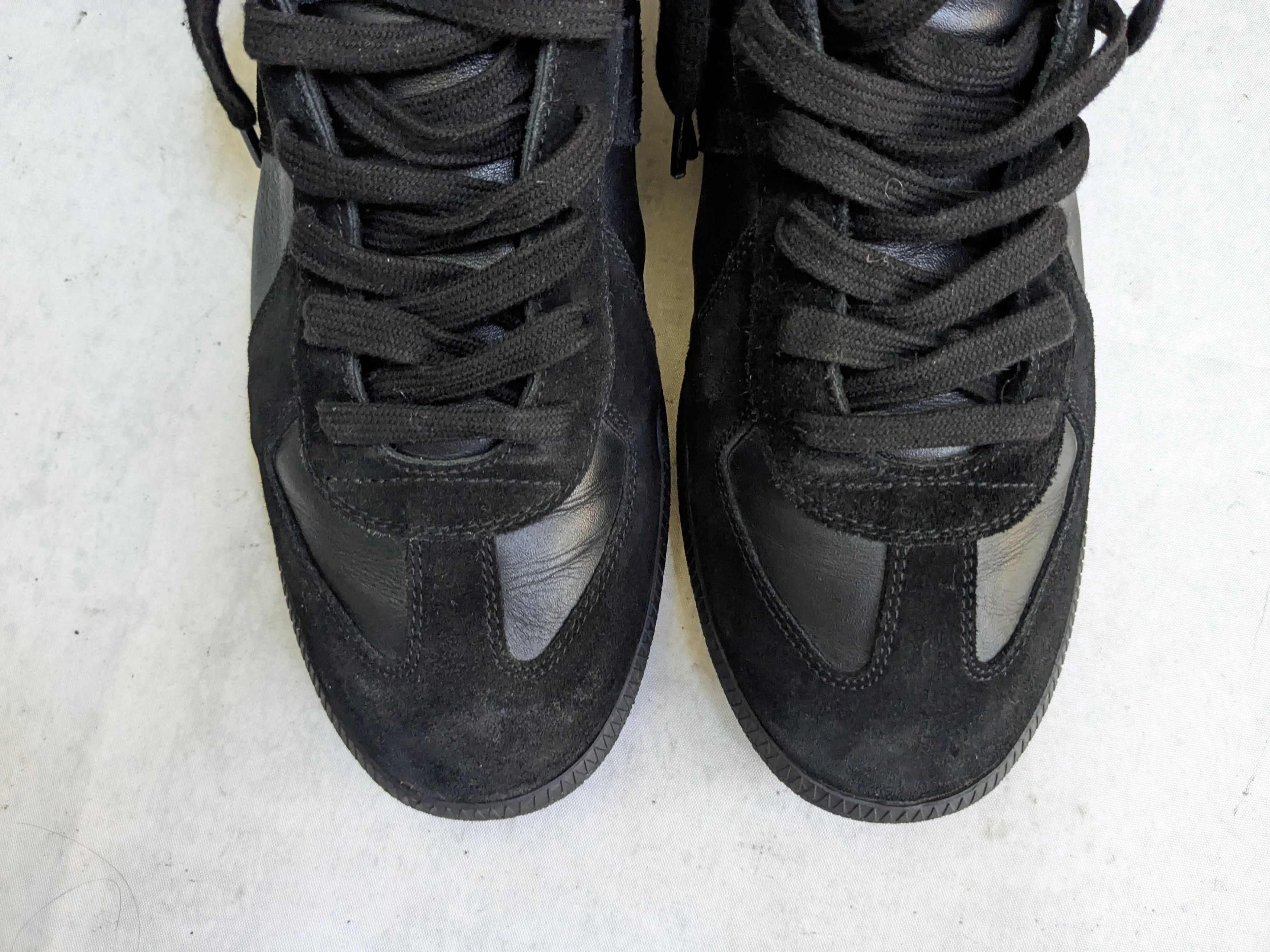 Maison Margiela Maison Margiela Replica GAT Black 12 45 Low Tops Size US 12 / EU 45 - 3 Thumbnail