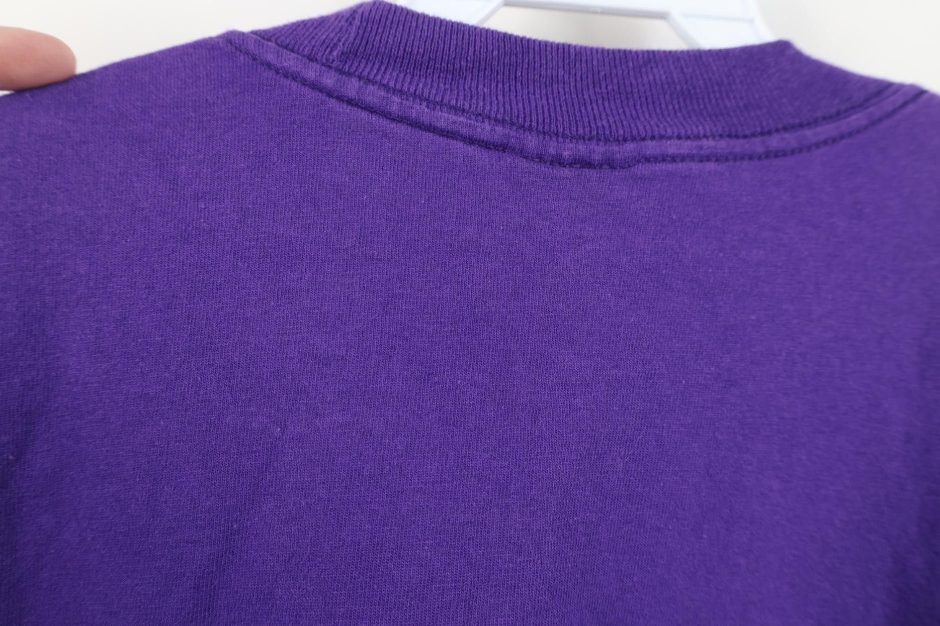 Vintage Vintage 90s Streetwear West Virginia T-Shirt Cotton USA Size US L / EU 52-54 / 3 - 11 Thumbnail