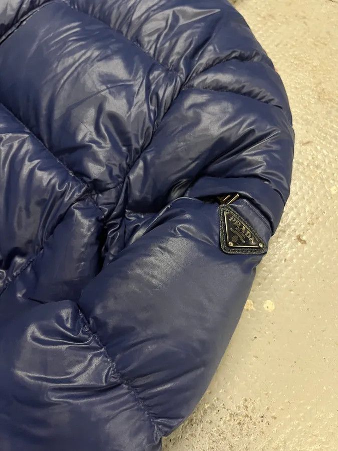 Prada 2000s Prada Navy Nylon Quilted Puffer Jacket Size US S / EU 44-46 / 1 - 6 Thumbnail
