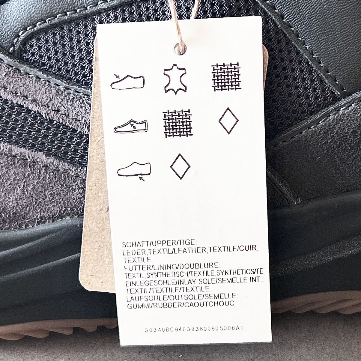 Adidas ⭐️DEADSTOCK 700v1 UTILITY BLK Size US 10.5 / EU 43-44 - 7 Thumbnail