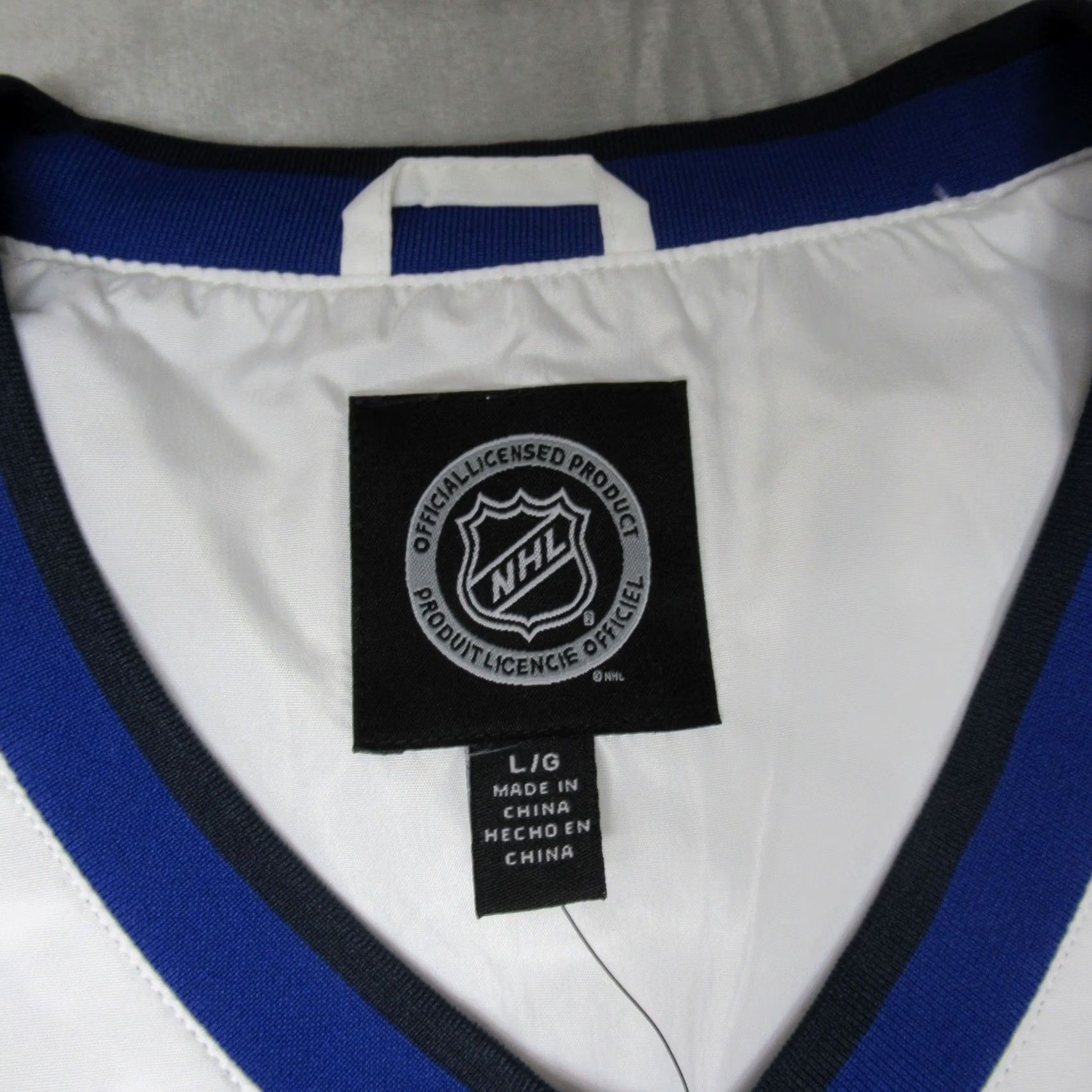 NHL NHL St Louis Blues Jacket Men Large White V-Neck Windbreaker Hockey NEW Size US L / EU 52-54 / 3 - 5 Thumbnail