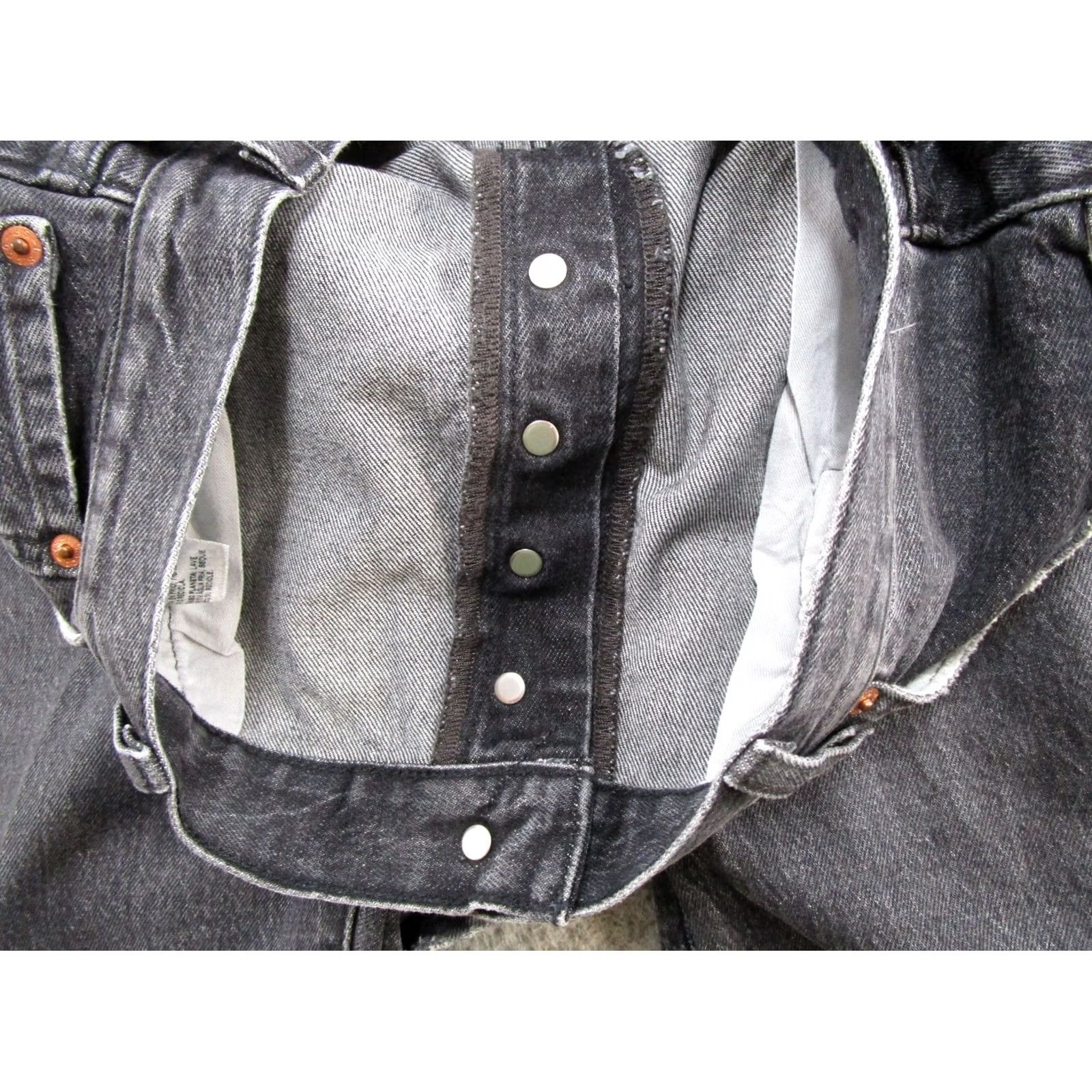 Levi's Levis 501 Jeans Men 36x30 Black Button Fly Straight 5-Pocket Denim VTG Y2K / Levi's / 501 Series / Regular Fit / Jeans Size US 36 / EU 52 - 6 Thumbnail