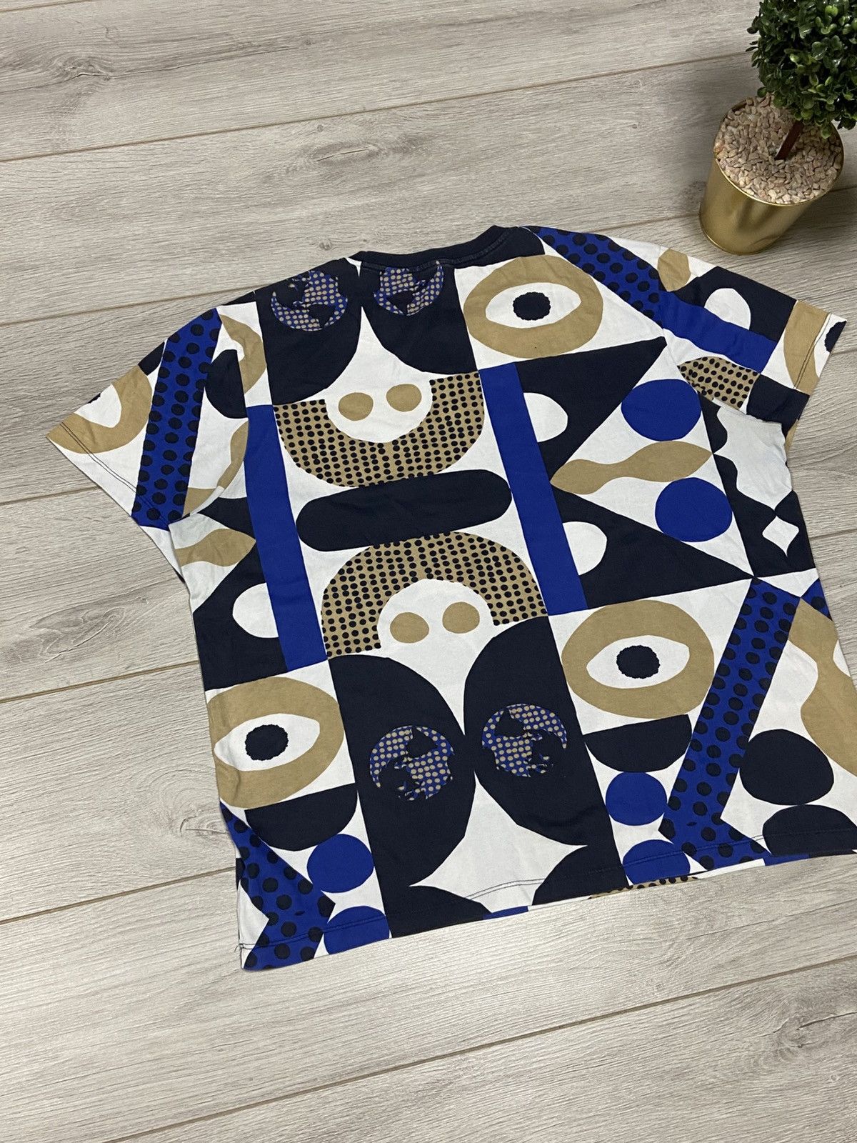 Nike NIKE RARE CODY HUDSON over print vintage t-shirt abstract Size US XL / EU 56 / 4 - 7 Thumbnail