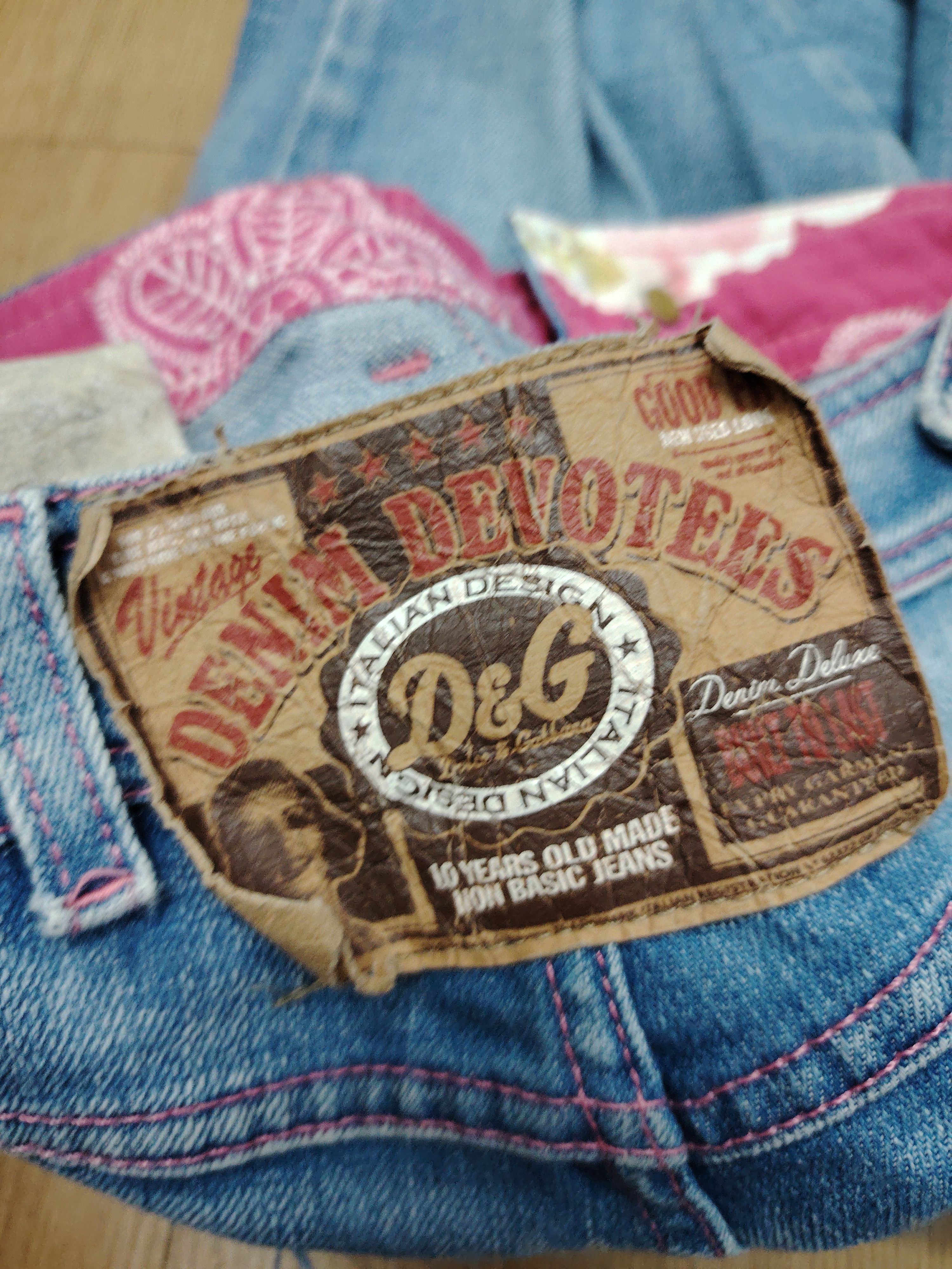 Dolce & Gabbana 💥BEST OFFER💥DOLCE AND GABBANA DISTRESSED SLIM FIT DENIM Size 32" / US 10 / IT 46 - 12 Thumbnail