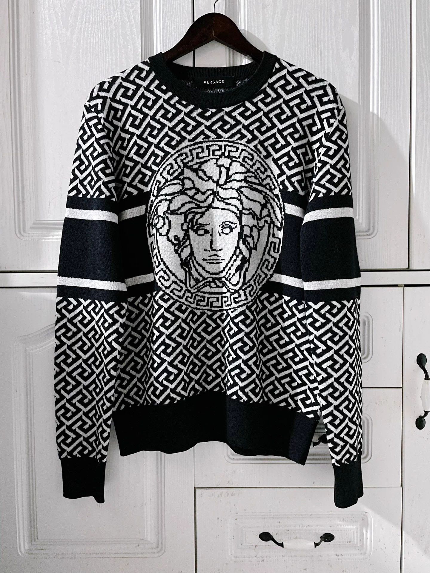 Versace Versace Limited Wool Knit Milan Runway Sweater Size US M / EU 48-50 / 2 - 1 Thumbnail