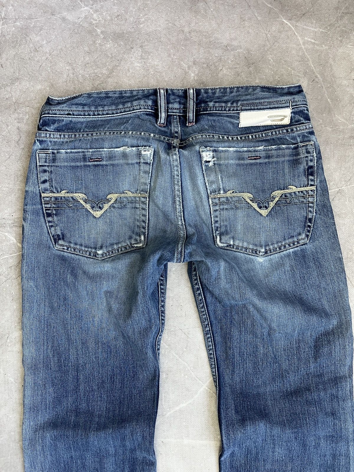 Diesel Diesel distressed retro flared jeans y2k epoch Size US 30 / EU 46 - 9 Thumbnail
