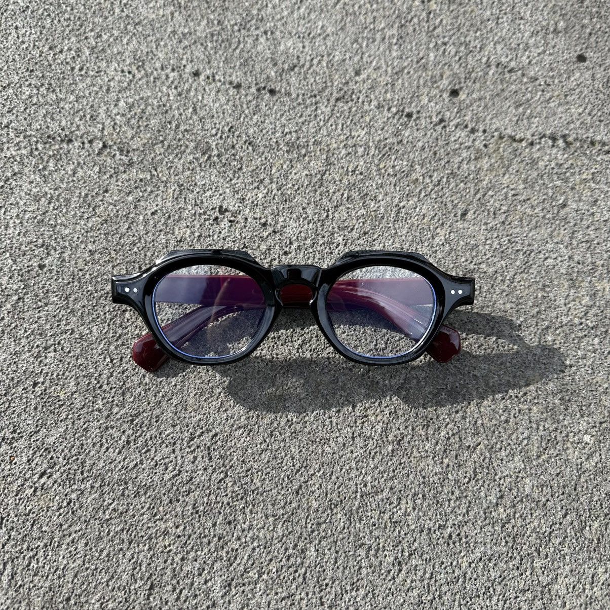 Other GLASSES GRAME BRAND NEW CLASSIC RETRO VINTAGE QB9908-03 Size ONE SIZE - 1 Thumbnail