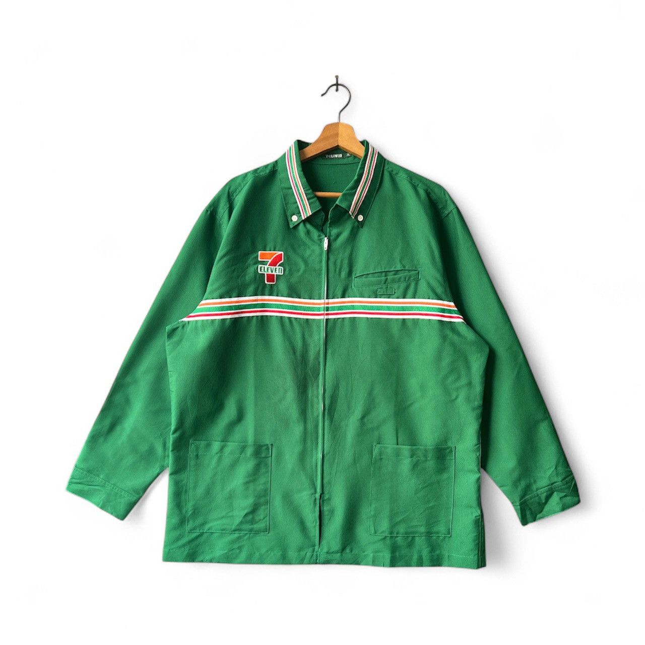 Japanese Brand 367. vintage 90s 7-Eleven Japan uniform jacket. Size US XL / EU 56 / 4 - 1 Thumbnail