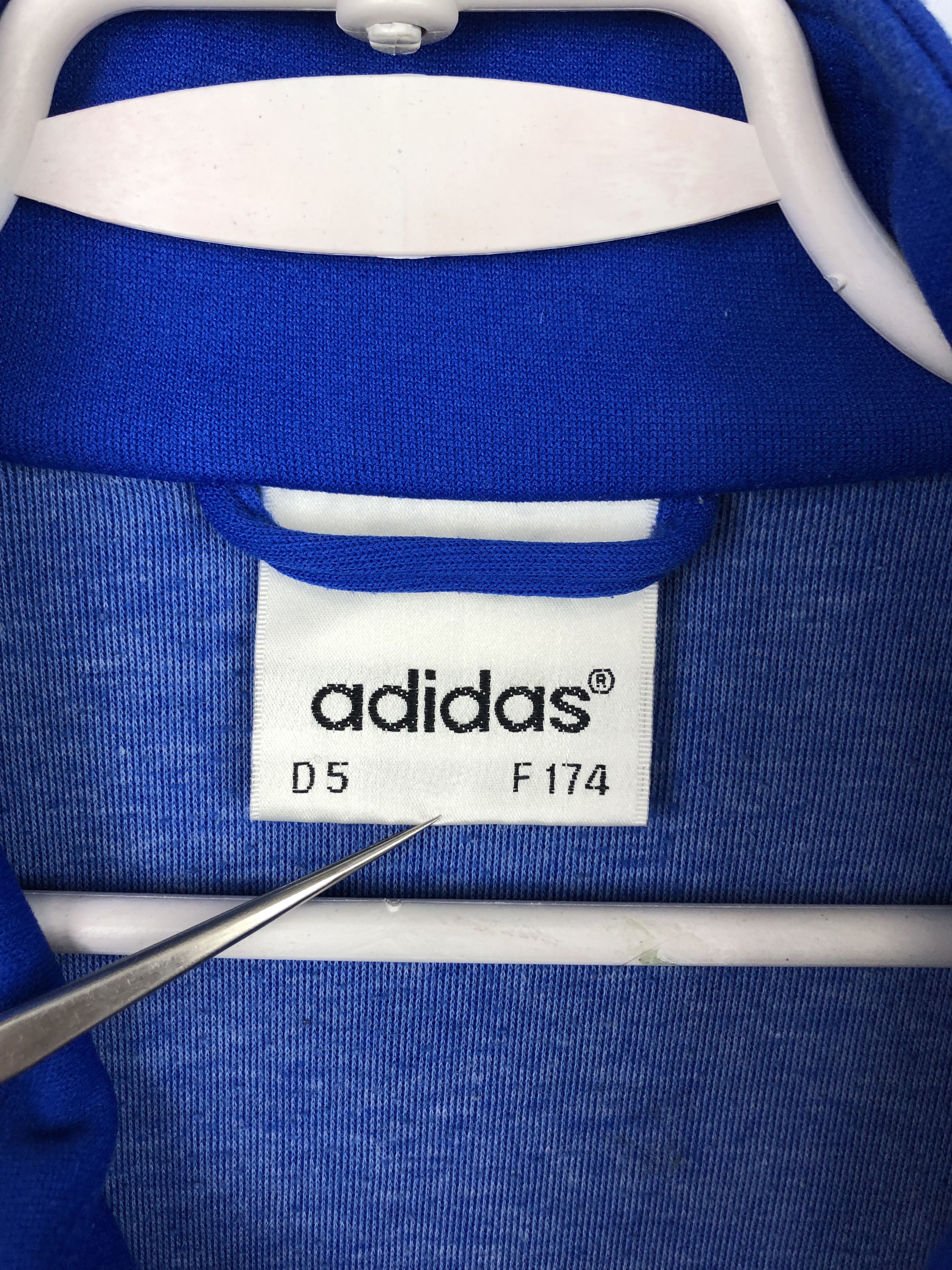 Adidas Vintage Bayern Munich Football Jacket Soccer Sweatshirt Size US M / EU 48-50 / 2 - 9 Thumbnail