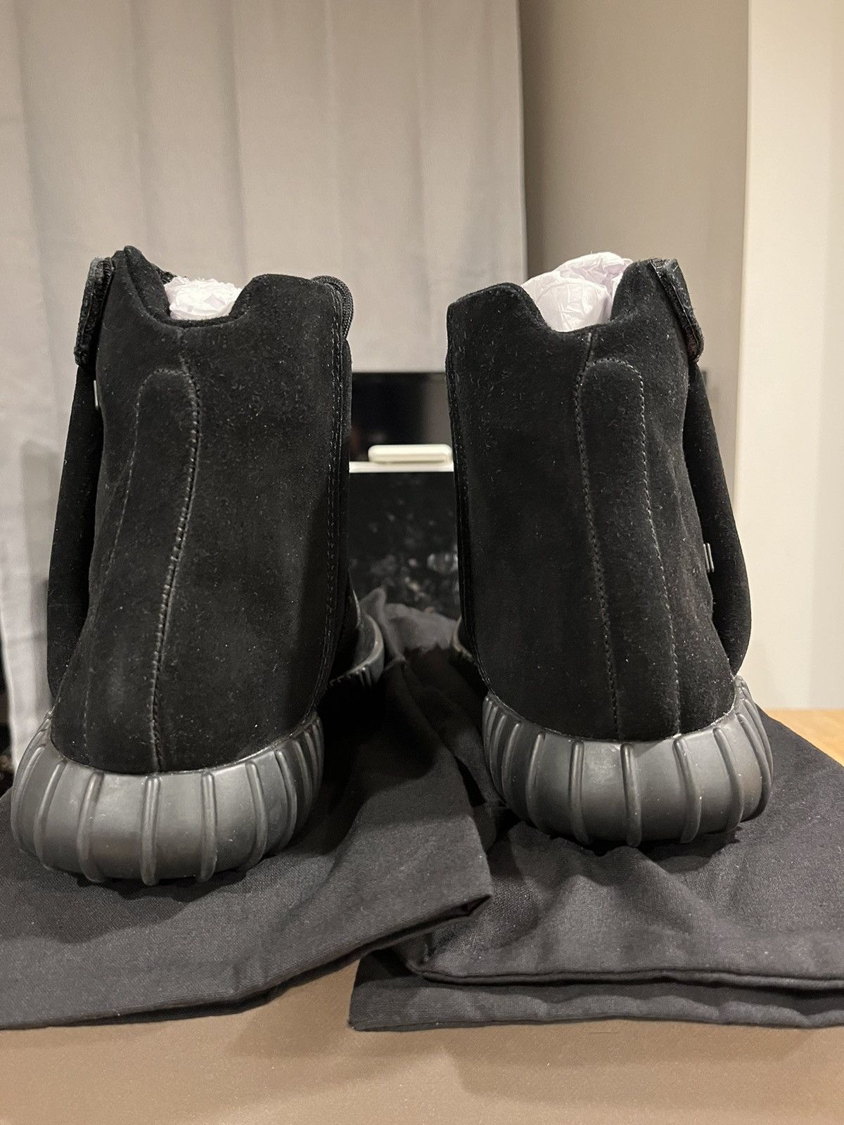 Adidas × Kanye West Yeezy 750 Size US 7 / EU 40 - 9 Thumbnail