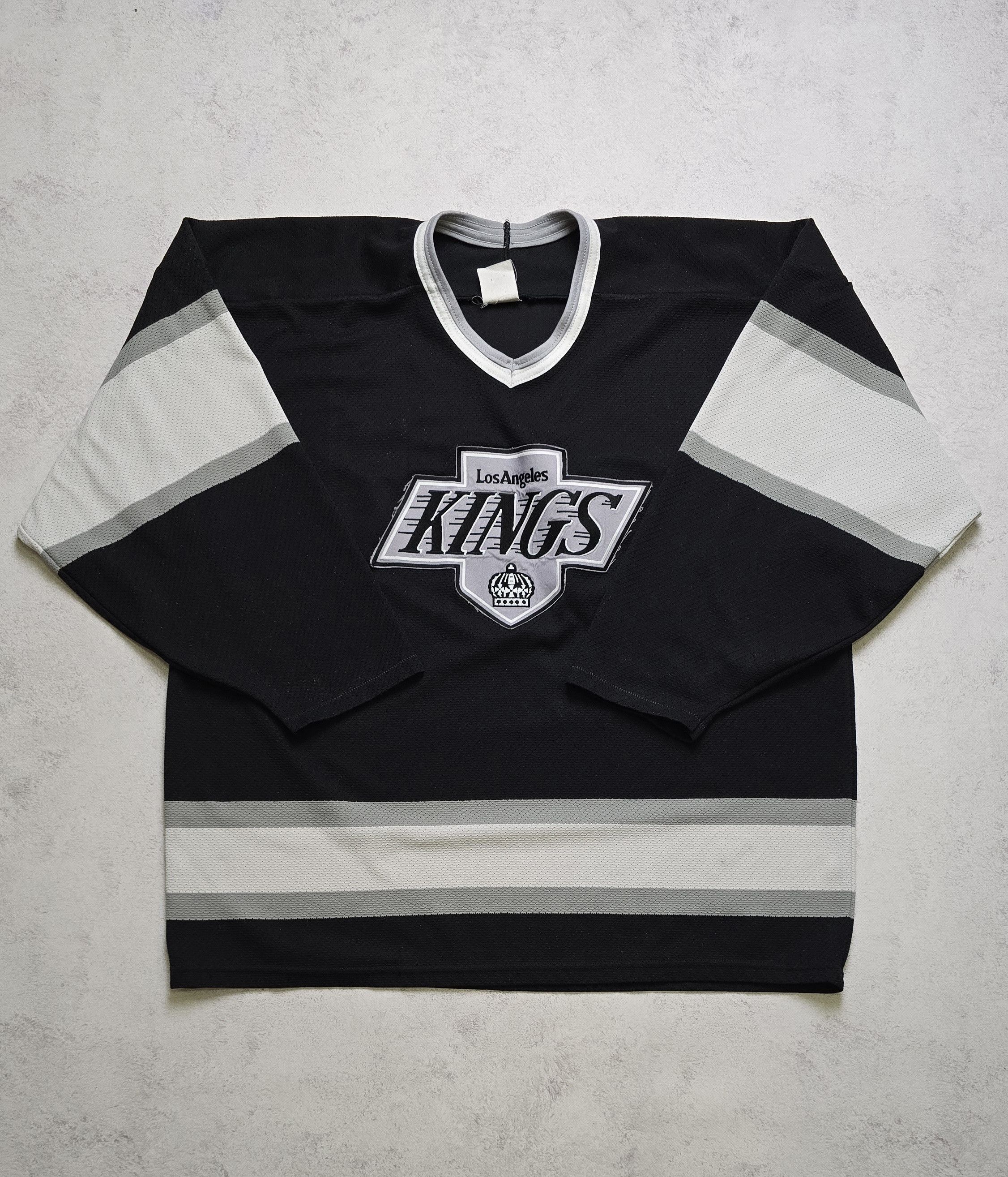 Other Vintage Maska Air-Knit Los Angeles Kings NHL Hockey Jersey Size US XL / EU 56 / 4 - 1 Thumbnail