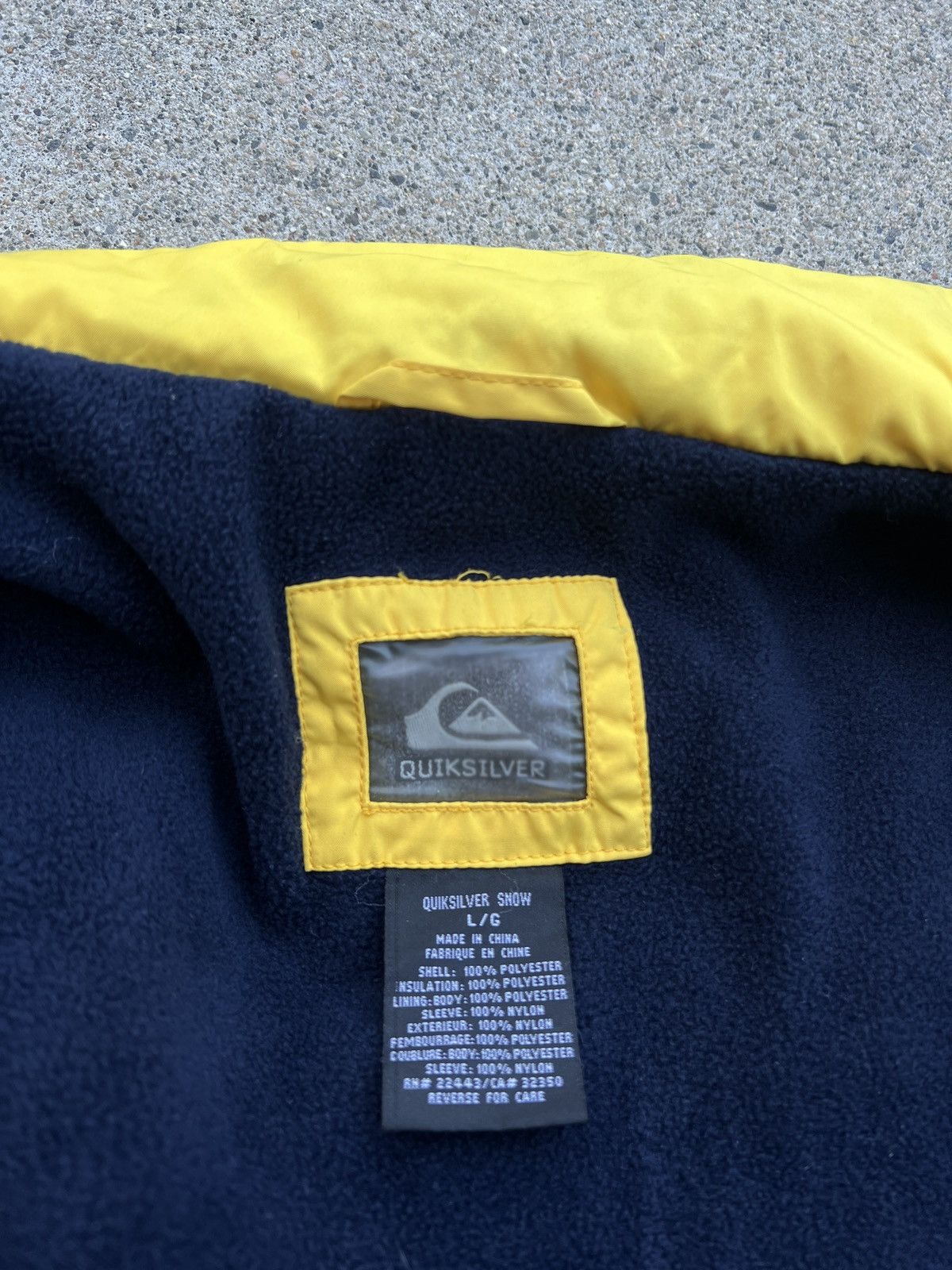 Quiksilver × Vintage Vintage 2000s Quiksilver Windbreaker Fleece 2-1 Vest Jacket Size US L / EU 52-54 / 3 - 5 Thumbnail