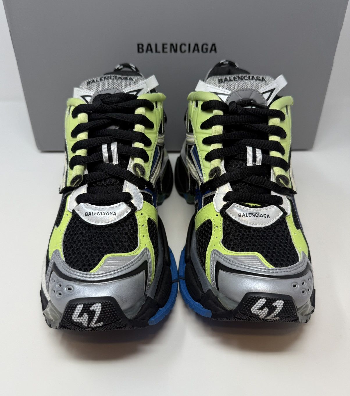 Balenciaga Balenciaga Runner Sneaker Green/Blue/Black Size US 9 / EU 42 - 2 Thumbnail