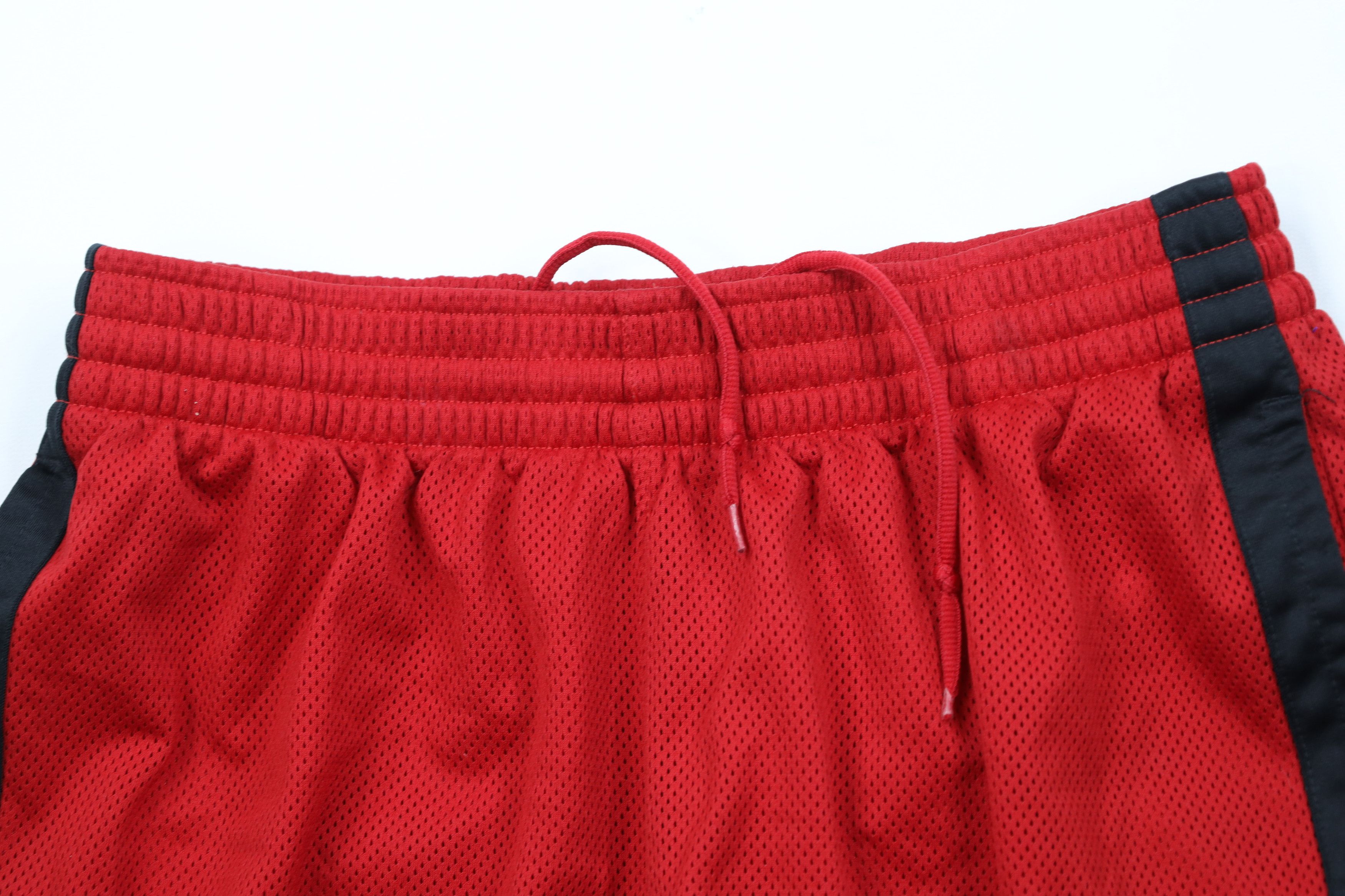 Nike Vintage Y2K Nike Scott Swoosh Mesh Basketball Shorts Red Size US 30 / EU 46 - 2 Thumbnail