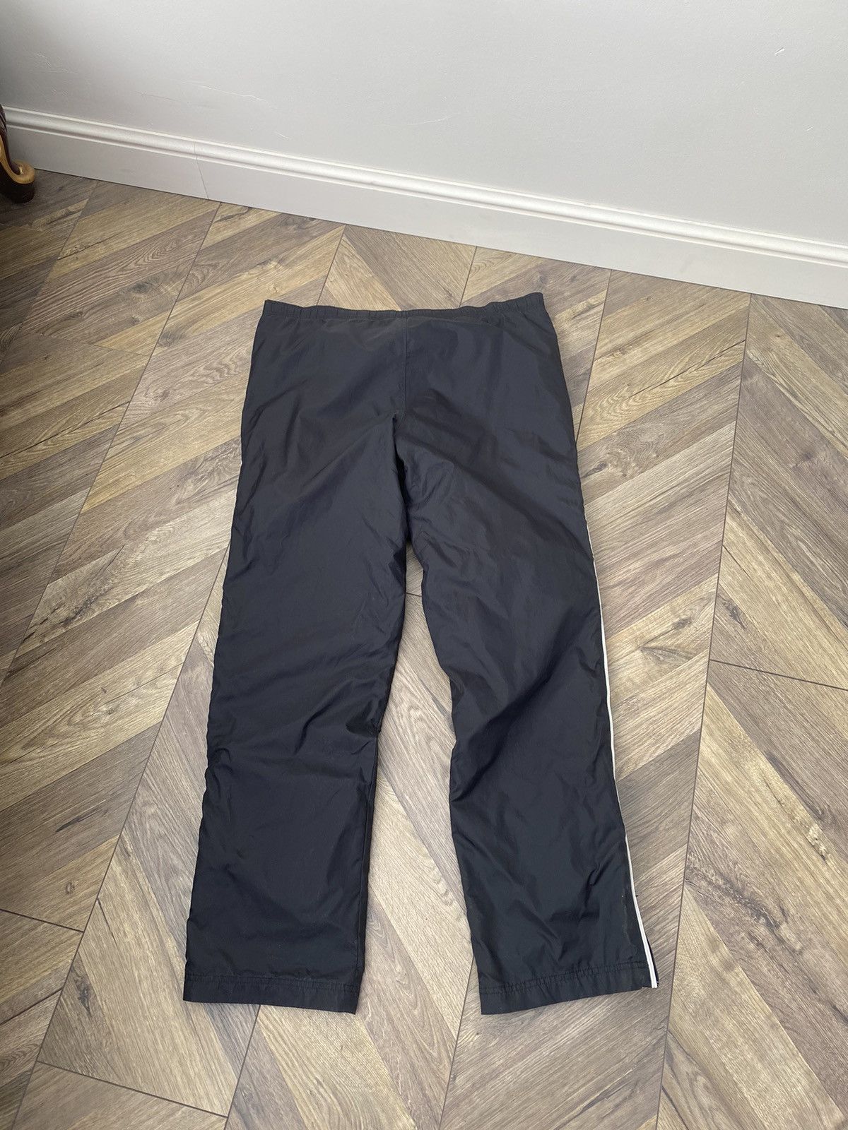 Nike × Vintage Vintage Nike Y2K Nylon Track Pants Double Swoosh Size US 34 / EU 50 - 10 Thumbnail