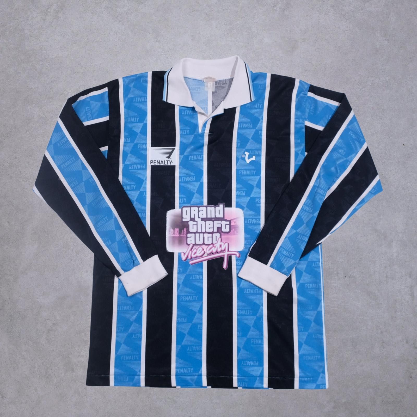 Penalty 1990s VICE Footbal Store x Grand Theft Auto Football Shirt Size US L / EU 52-54 / 3 - 1 Thumbnail