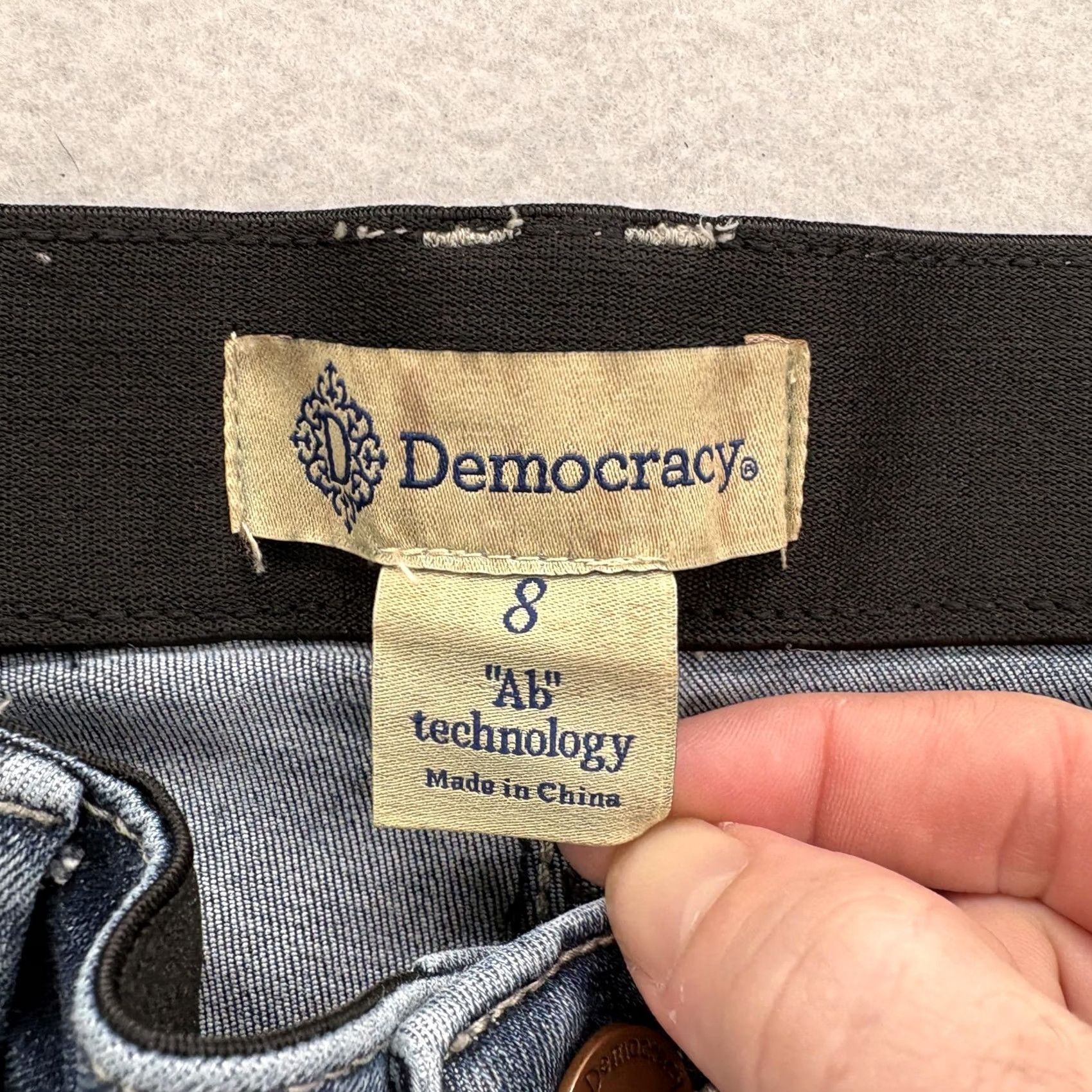 Vintage Democracy Jeans Bootcut Womens 8 Blue Mid Rise Distressed Stretch Pockets 5-Pocket Denim Cotton Polyester Viscose Spandex Size 30" / US 8 / IT 44 - 5 Thumbnail