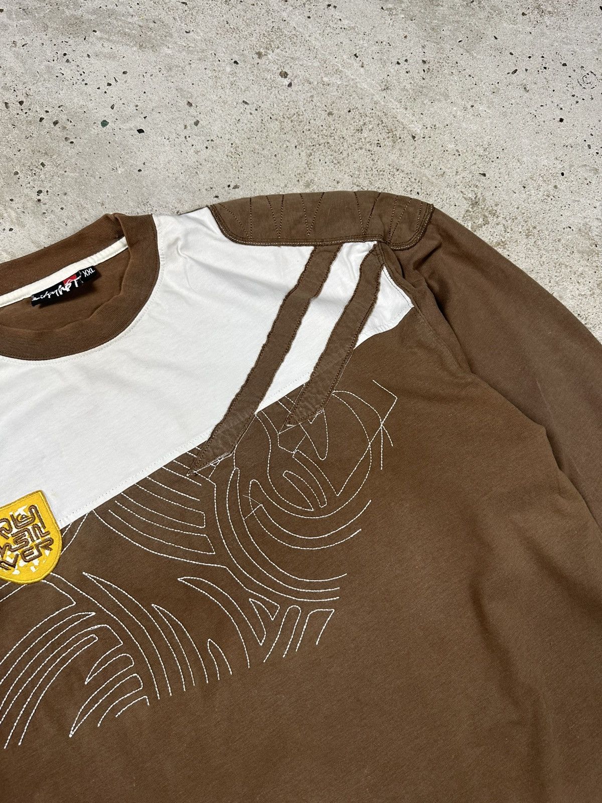 Quiksilver Vintage Y2K Quiksilver Brown Long Sleeve Tee Embroidery Size US XL / EU 56 / 4 - 8 Thumbnail