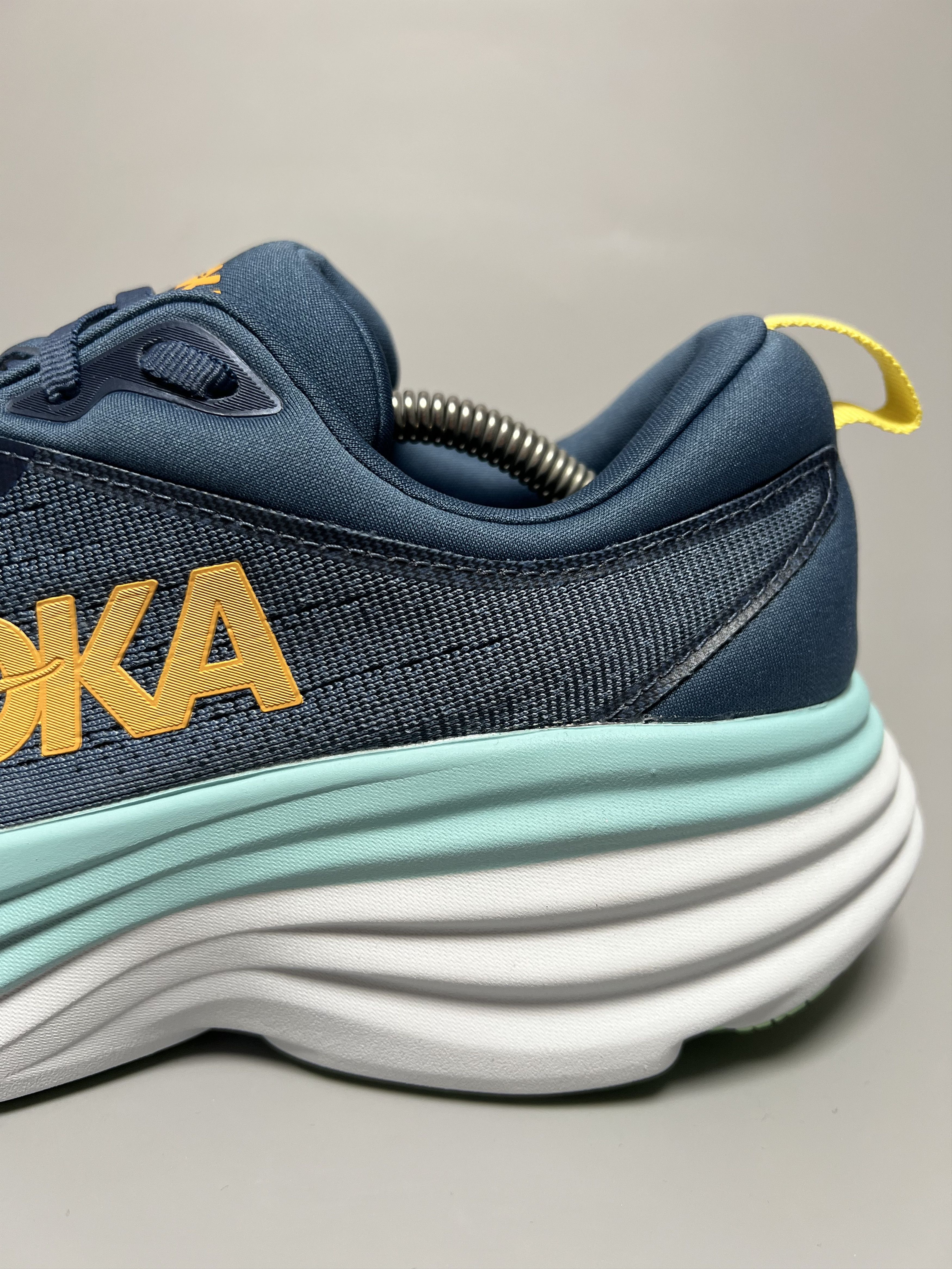 Hoka 10D Hoka One One Bondi 8 Men's Running Shoes Gym Walking Size US 10 / EU 43 - 9 Thumbnail