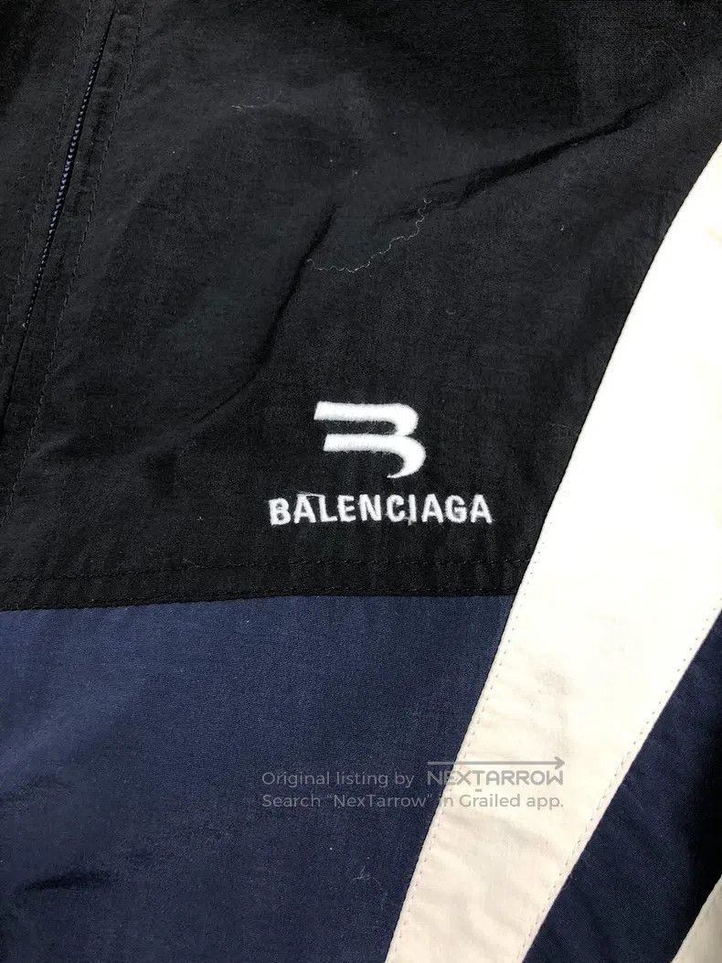 Balenciaga Balenciaga Striped Letter Collar Raglan Sleeve Regular Spo Size US M / EU 48-50 / 2 - 4 Thumbnail