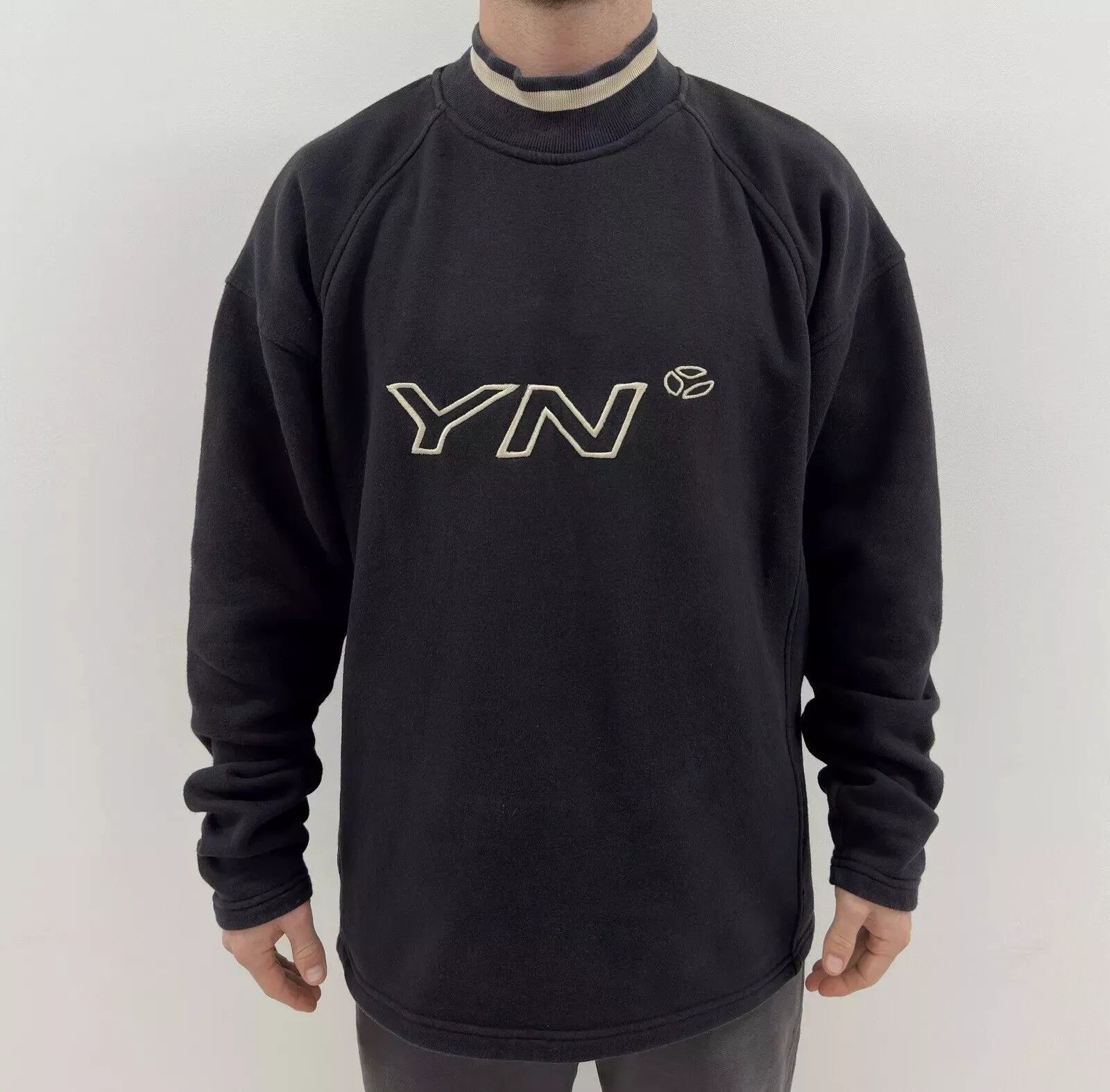 Vintage VINTAGE 2000s Y2k YANNICK NOAH YN SWEATSHIRT TENNIS MENS Size US L / EU 52-54 / 3 - 1 Thumbnail