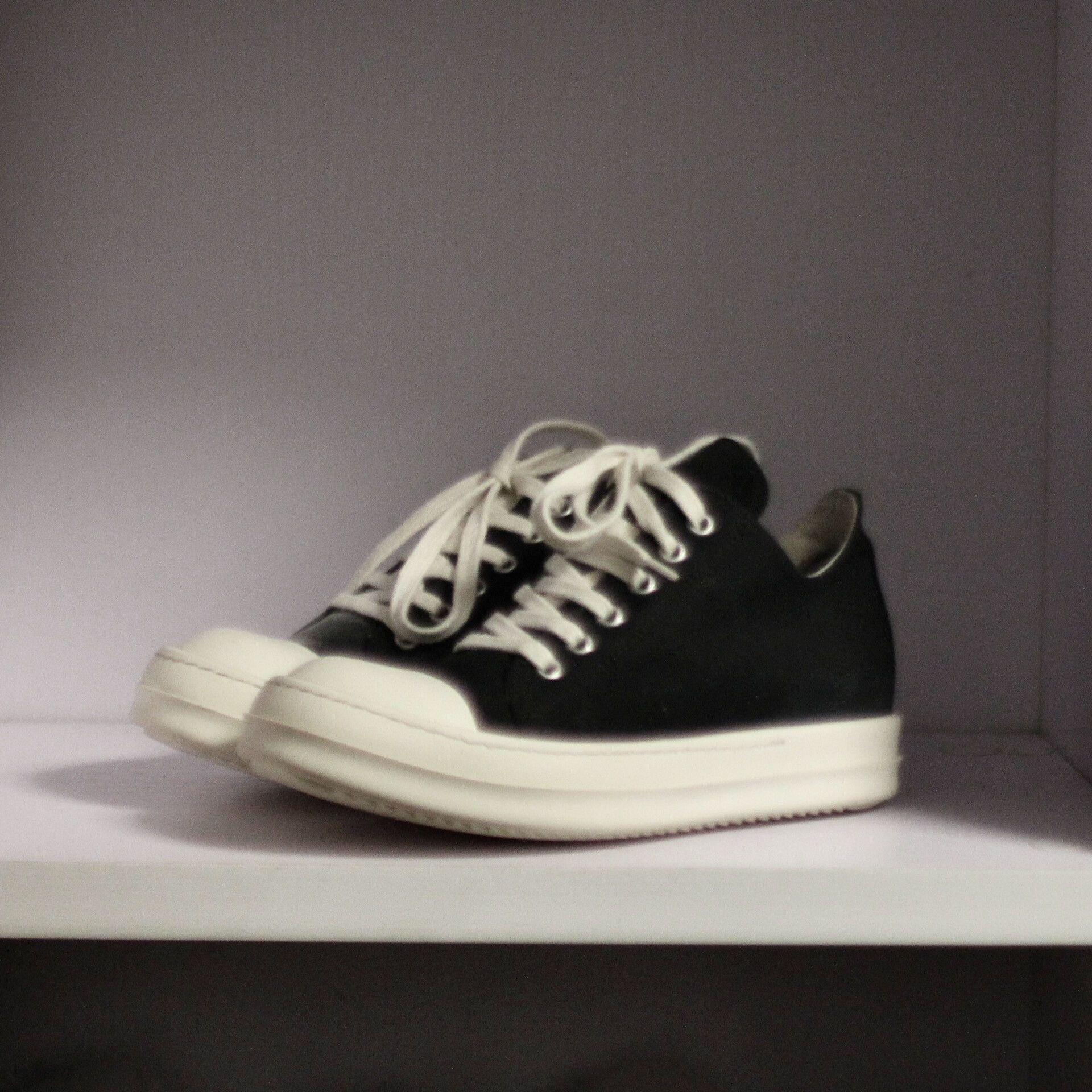 Rick Owens rick owens gradient low-top sneakers Size US 5 / IT 35 - 1 Thumbnail