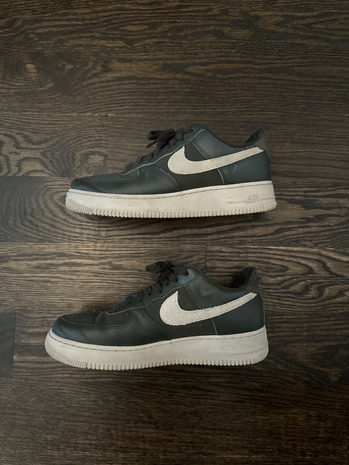 Nike Nike x Air Force x AF1 x Army Green x 9 Size US 9 / EU 42 - 2 Thumbnail