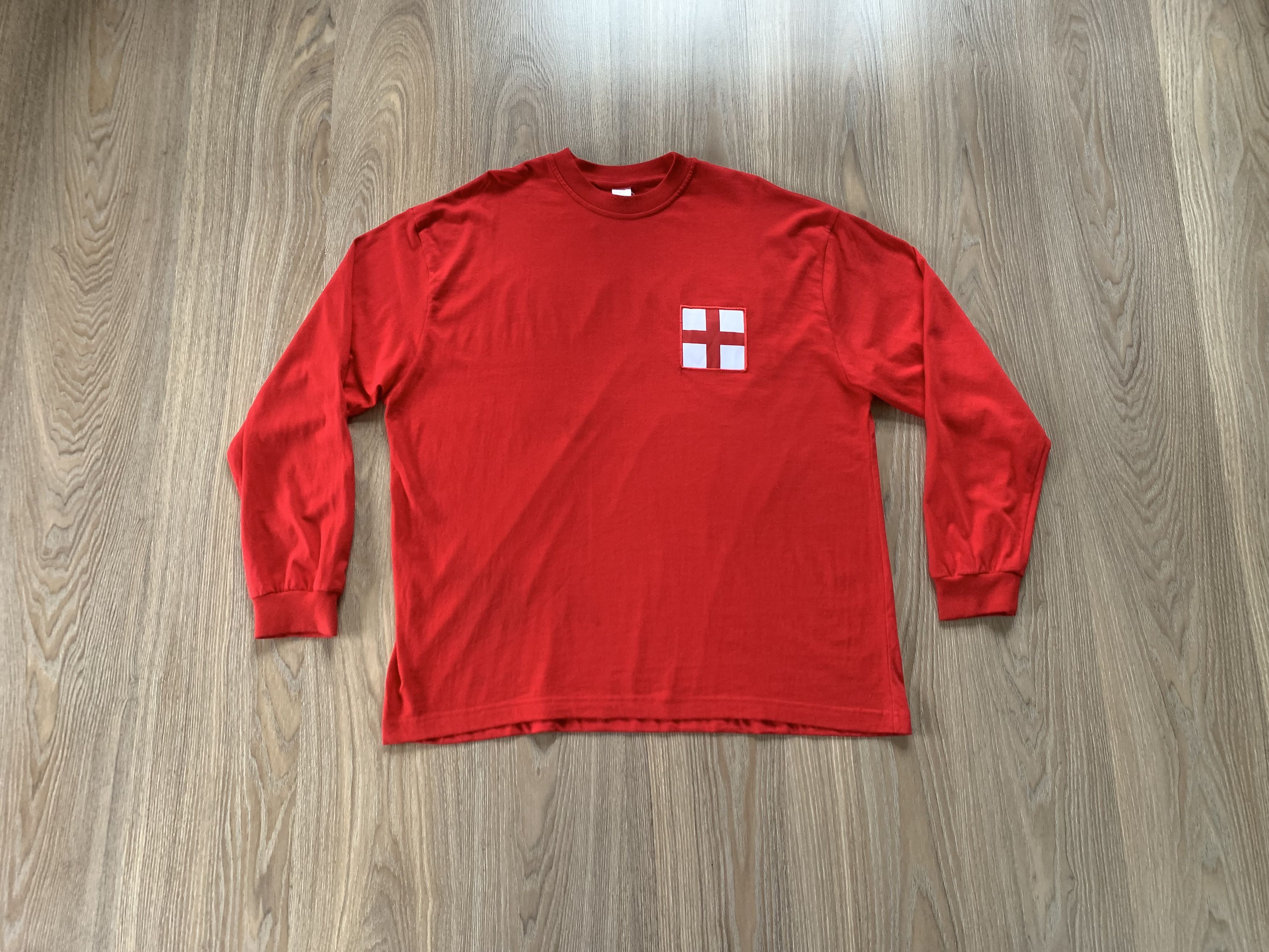 Vintage Vintage England National Team 2003 Red Long Sleeve Size US XL / EU 56 / 4 - 10 Thumbnail