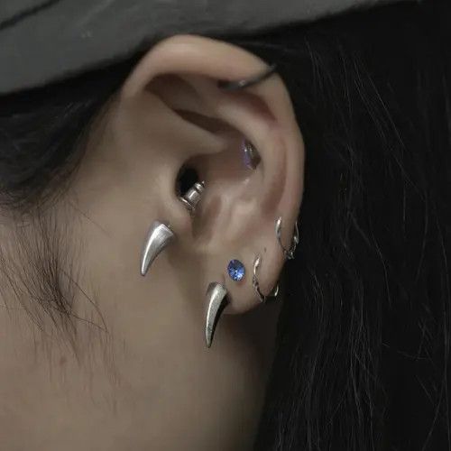 Other Silver Fang Earrings Set Size ONE SIZE - 5 Thumbnail