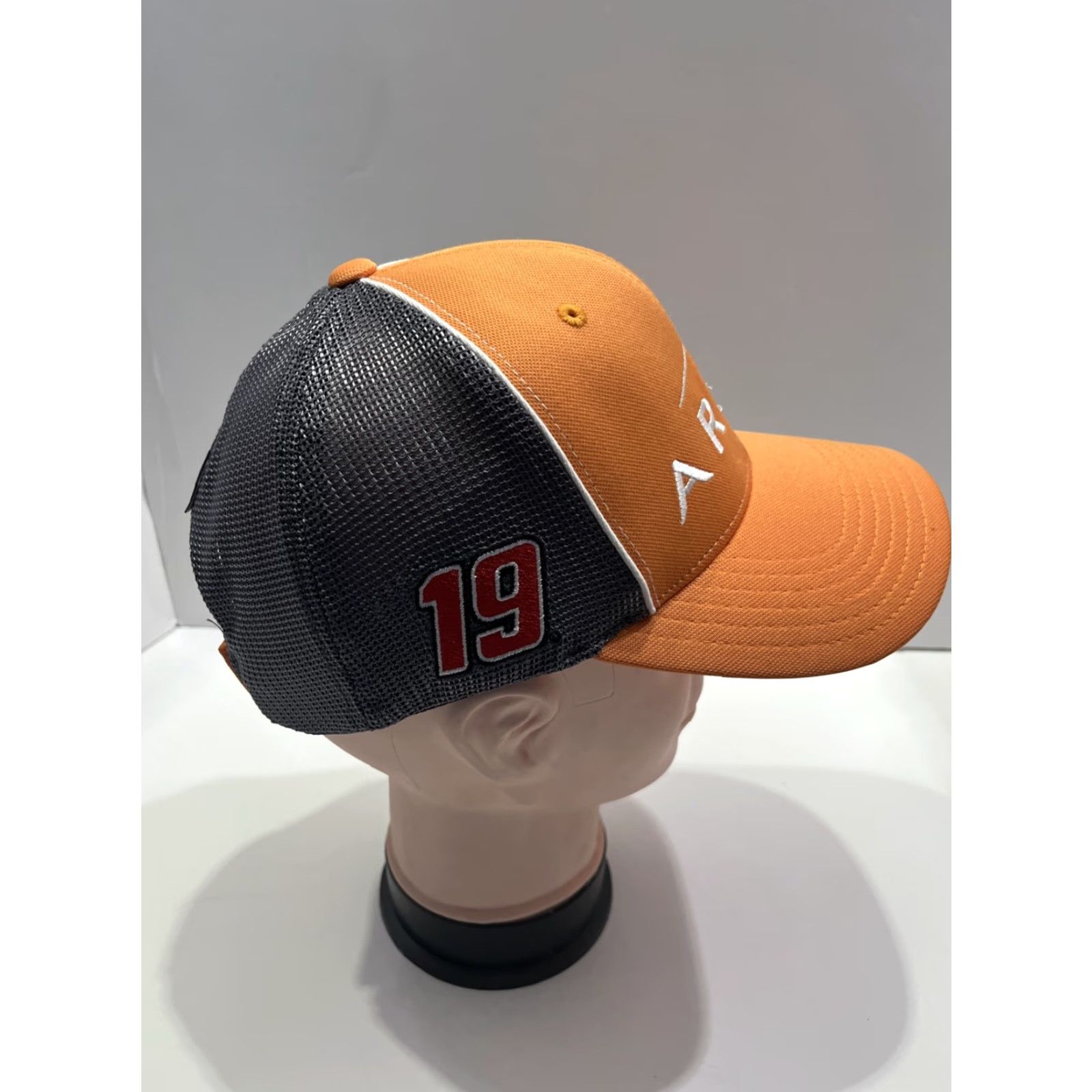 NASCAR Joe Gibbs Racing Nascar Hat Arris Daniel Suarez #19 Team Issued New Size ONE SIZE - 4 Thumbnail