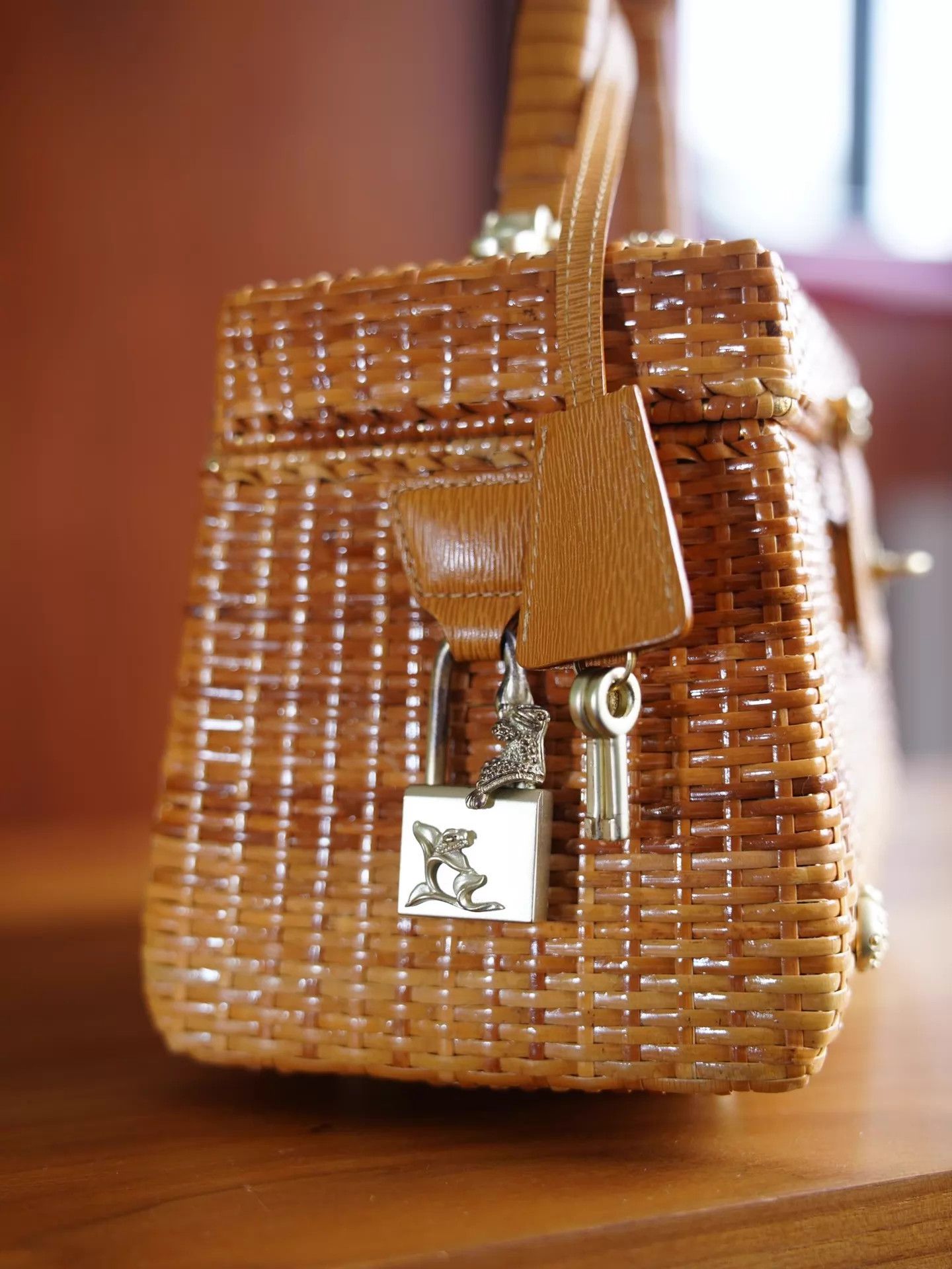 Other BKC Honey Wicker Basket w/ 3 Ladybugs, Lock, Strap Size ONE SIZE - 4 Thumbnail