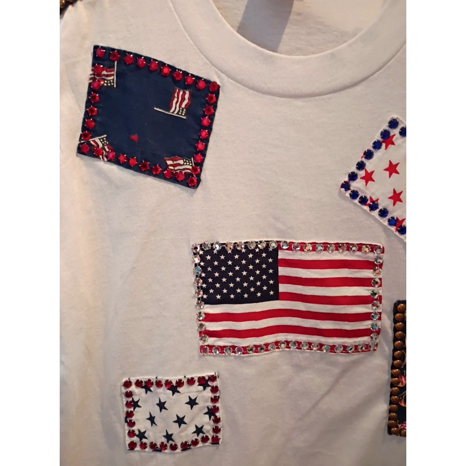 Jerzees VINTAGE Jerzees T-Shirt USABedazzled Flag Tee Ladies White M Shirt Womens Size M / US 6-8 / IT 42-44 - 2 Thumbnail