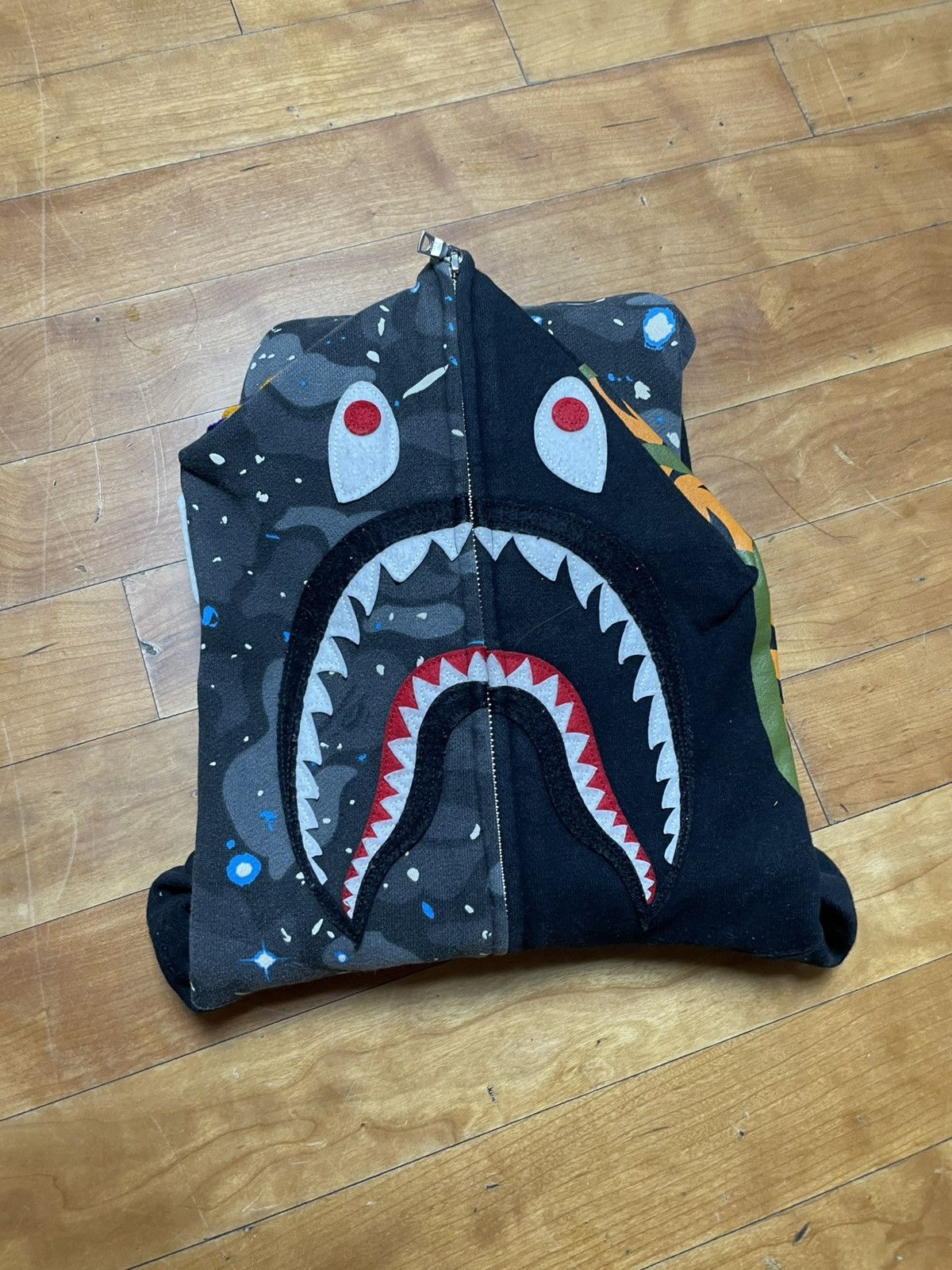 Bape Bape Space camo Half shake hoodie Size US L / EU 52-54 / 3 - 2 Thumbnail