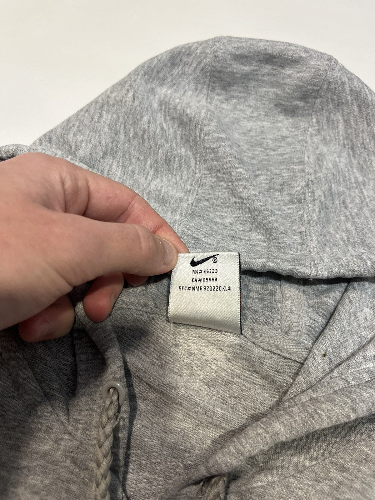 Nike Vintage Distressed Nike Zip Hoodie Size US M / EU 48-50 / 2 - 7 Thumbnail