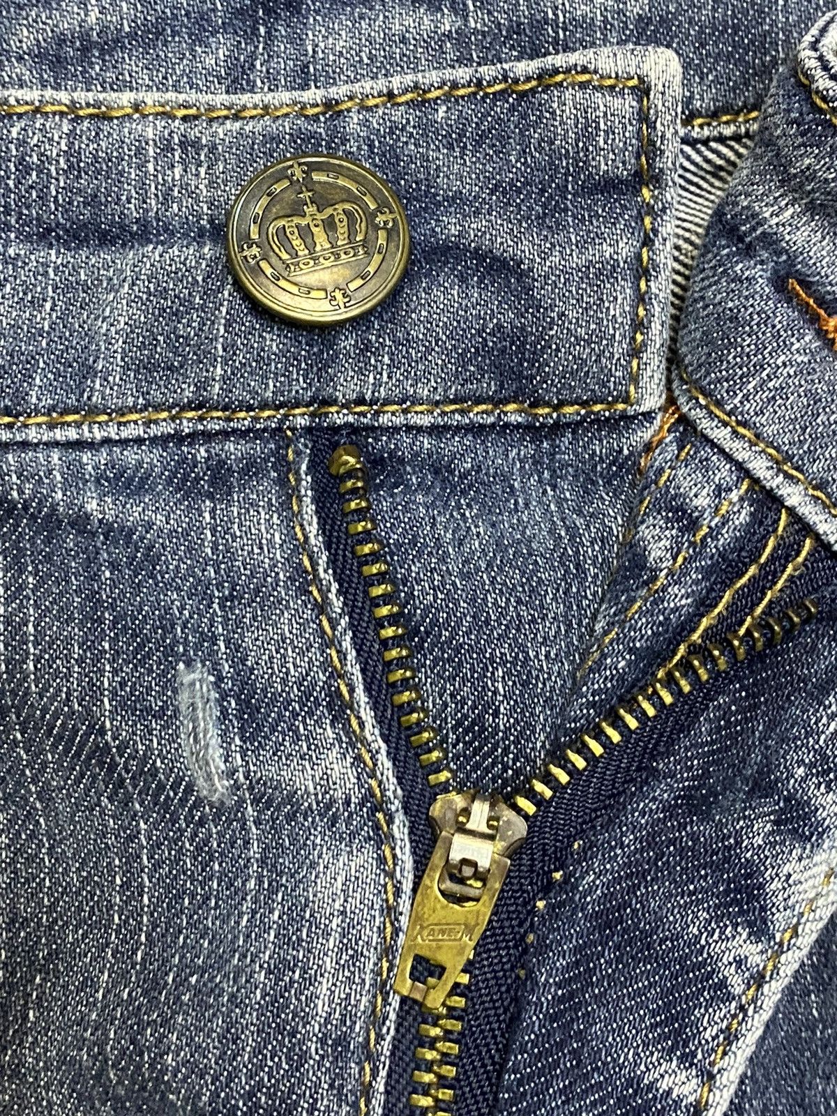 Japanese Brand Vintage Japanese Brands Queen ButtonBlue Wash Flare Jeans Size US 29 - 8 Thumbnail