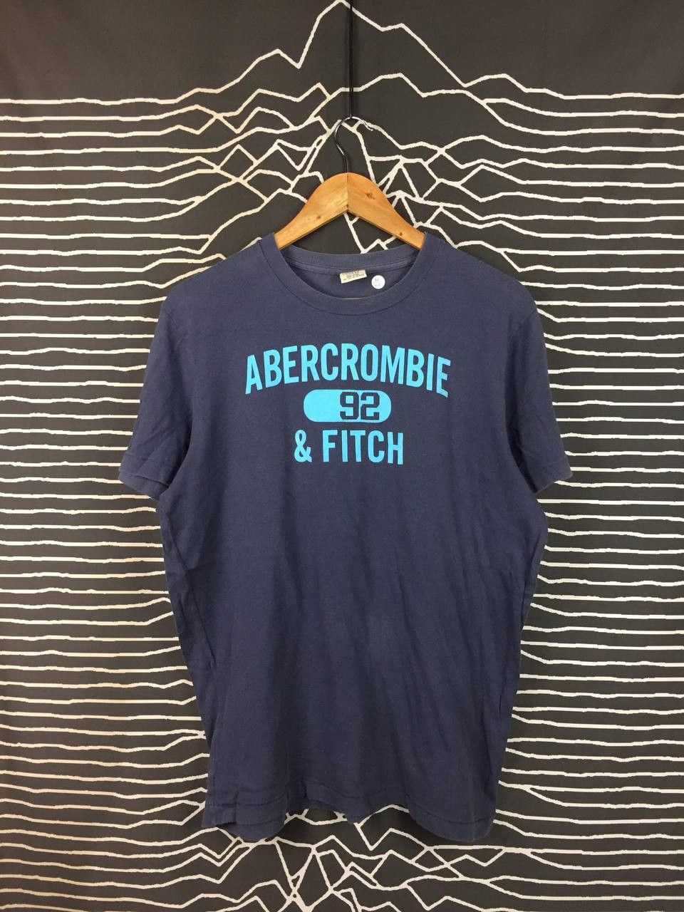 Abercrombie & Fitch Vtg Y2K Abercrombie & Fitch Navy Blue Athletics Tee Size US L / EU 52-54 / 3 - 2 Thumbnail