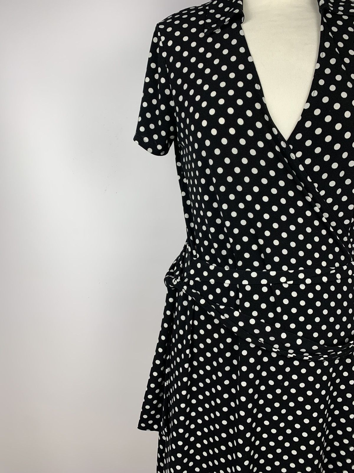 Laura Ashley Laura Ashley Polka Dot Maxi Dress Top Belted Women's Size M Size M / US 6-8 / IT 42-44 - 6 Thumbnail